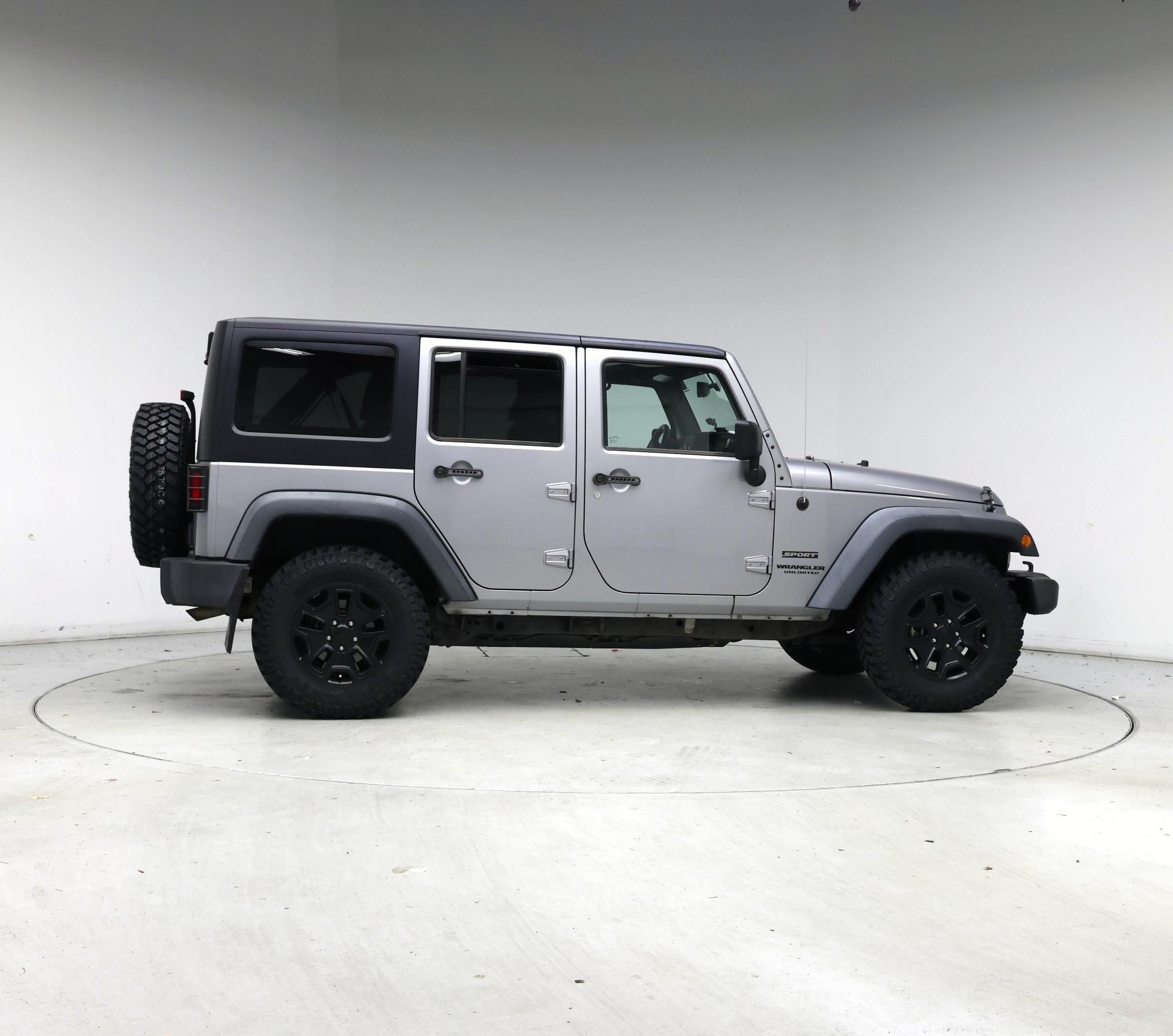 Thumbnail: 2014 Jeep Wrangler - 7