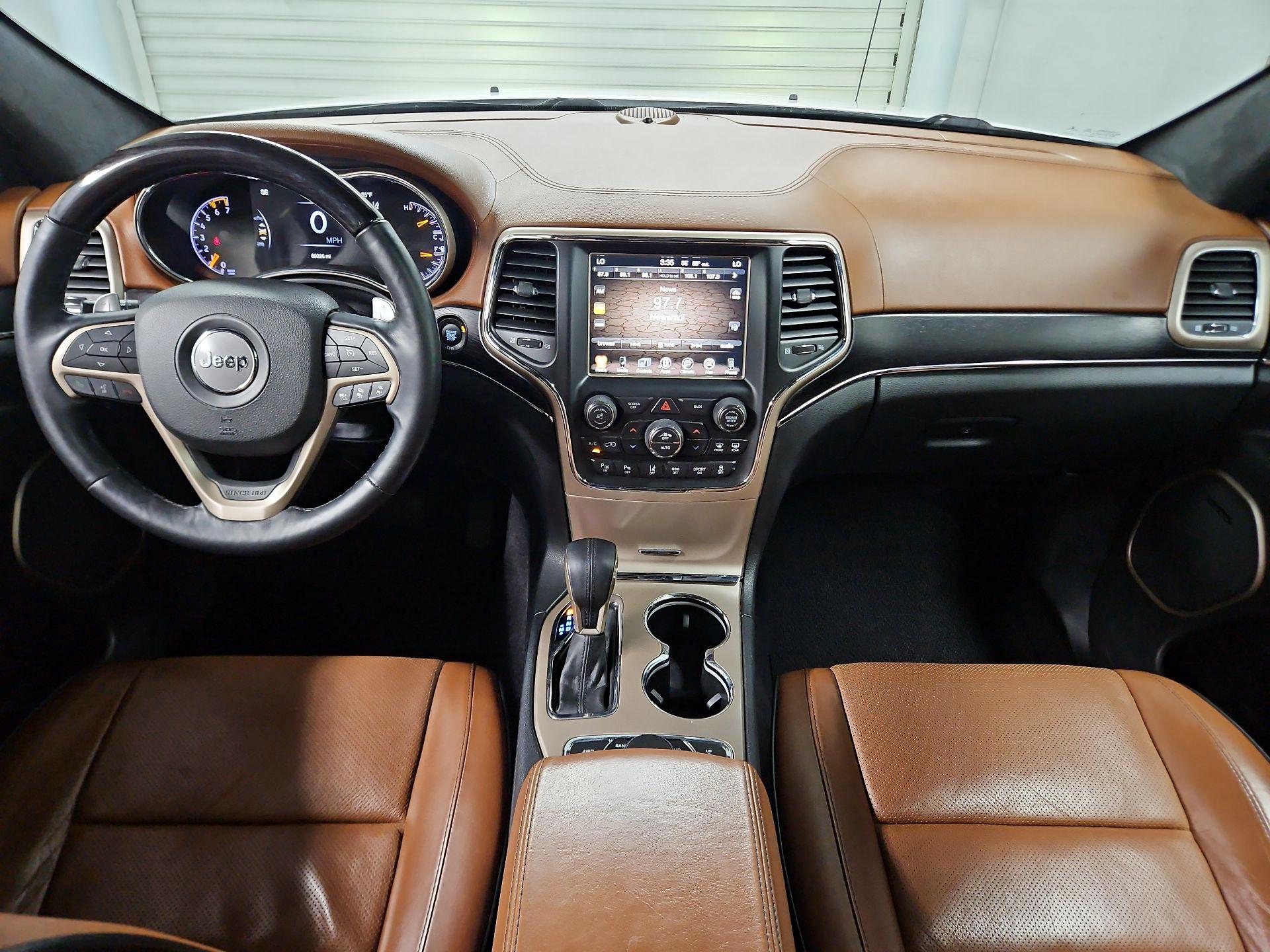 Thumbnail: 2017 Jeep Grand Cherokee - 9