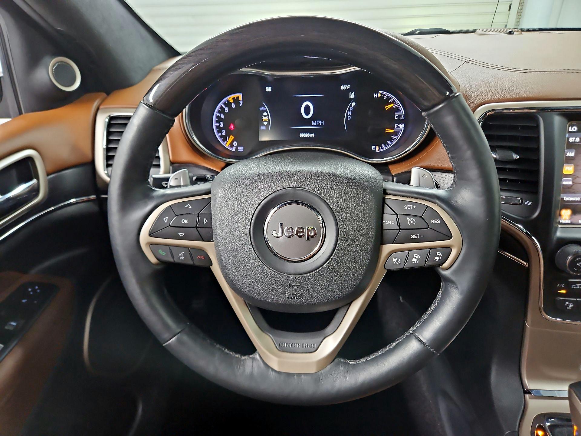 Thumbnail: 2017 Jeep Grand Cherokee - 10