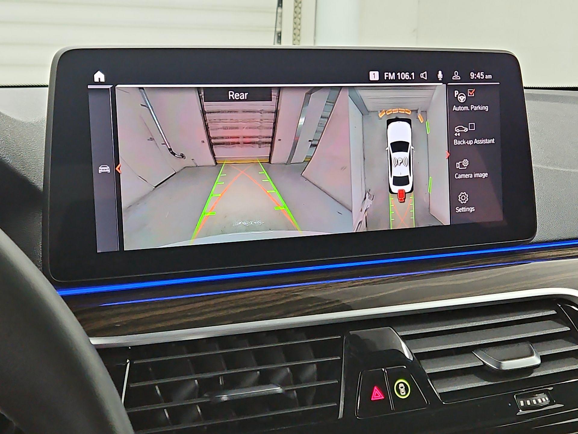 Thumbnail: 2021 BMW 5 Series - 15