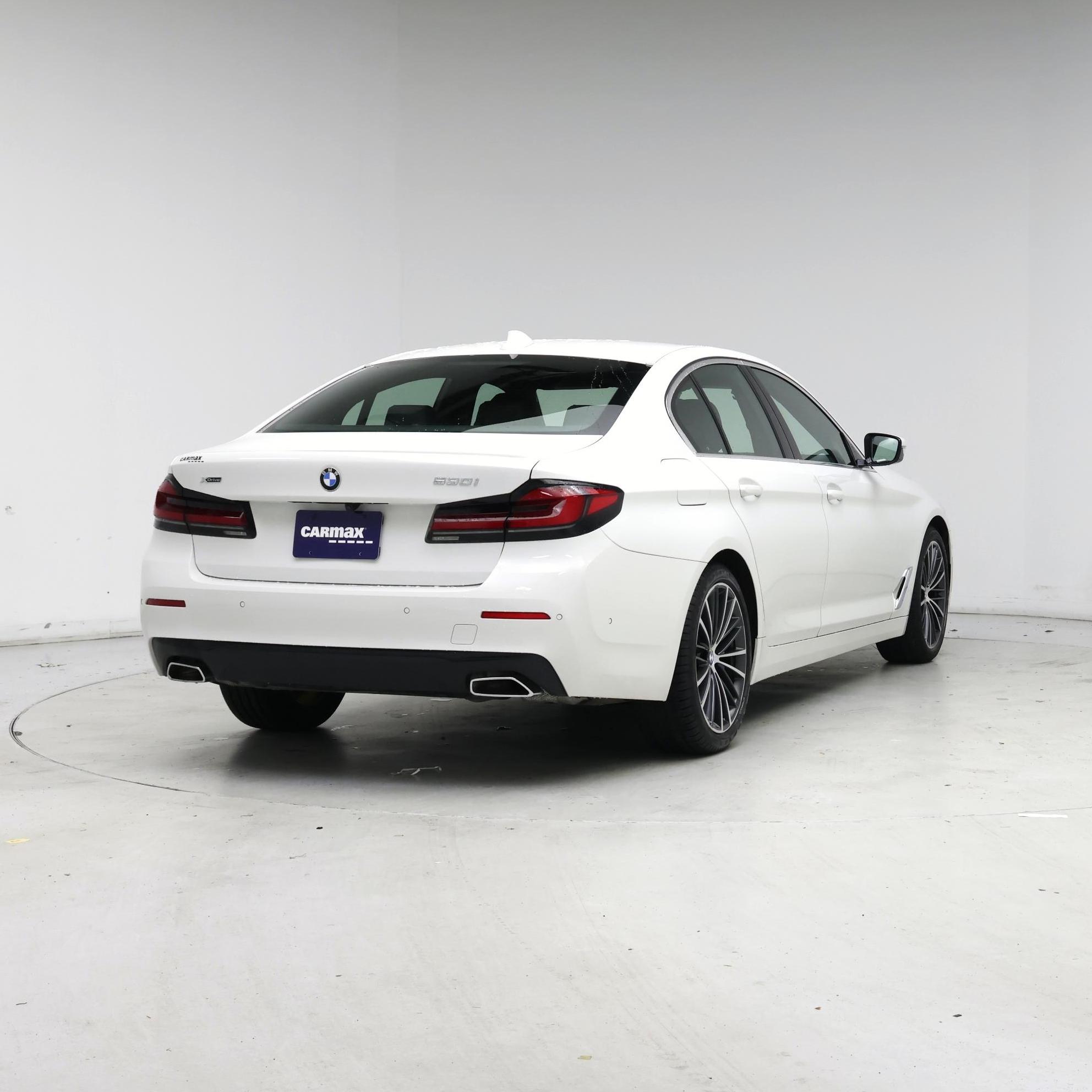 Thumbnail: 2021 BMW 5 Series - 8