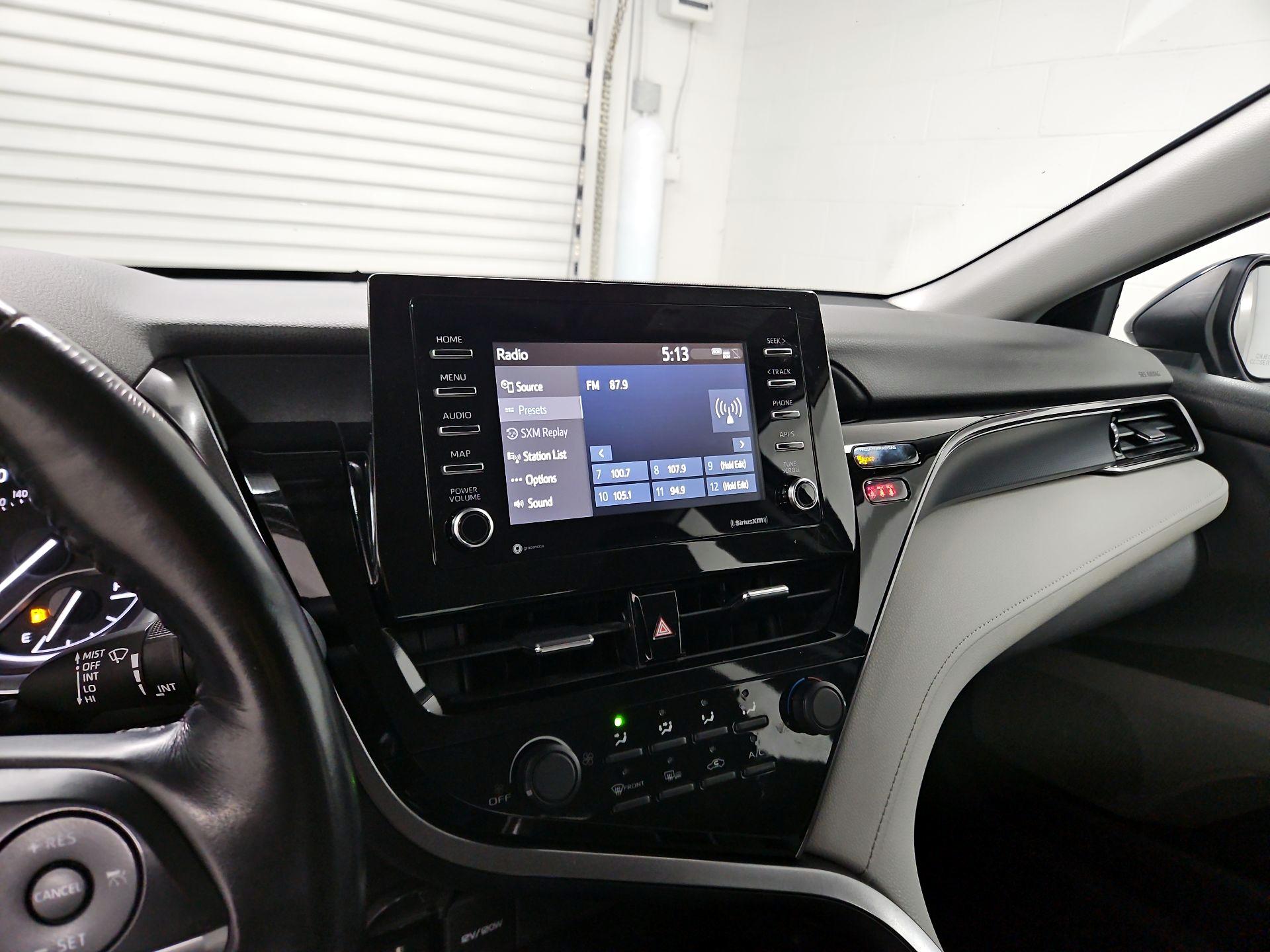 Thumbnail: 2021 Toyota Camry - 15