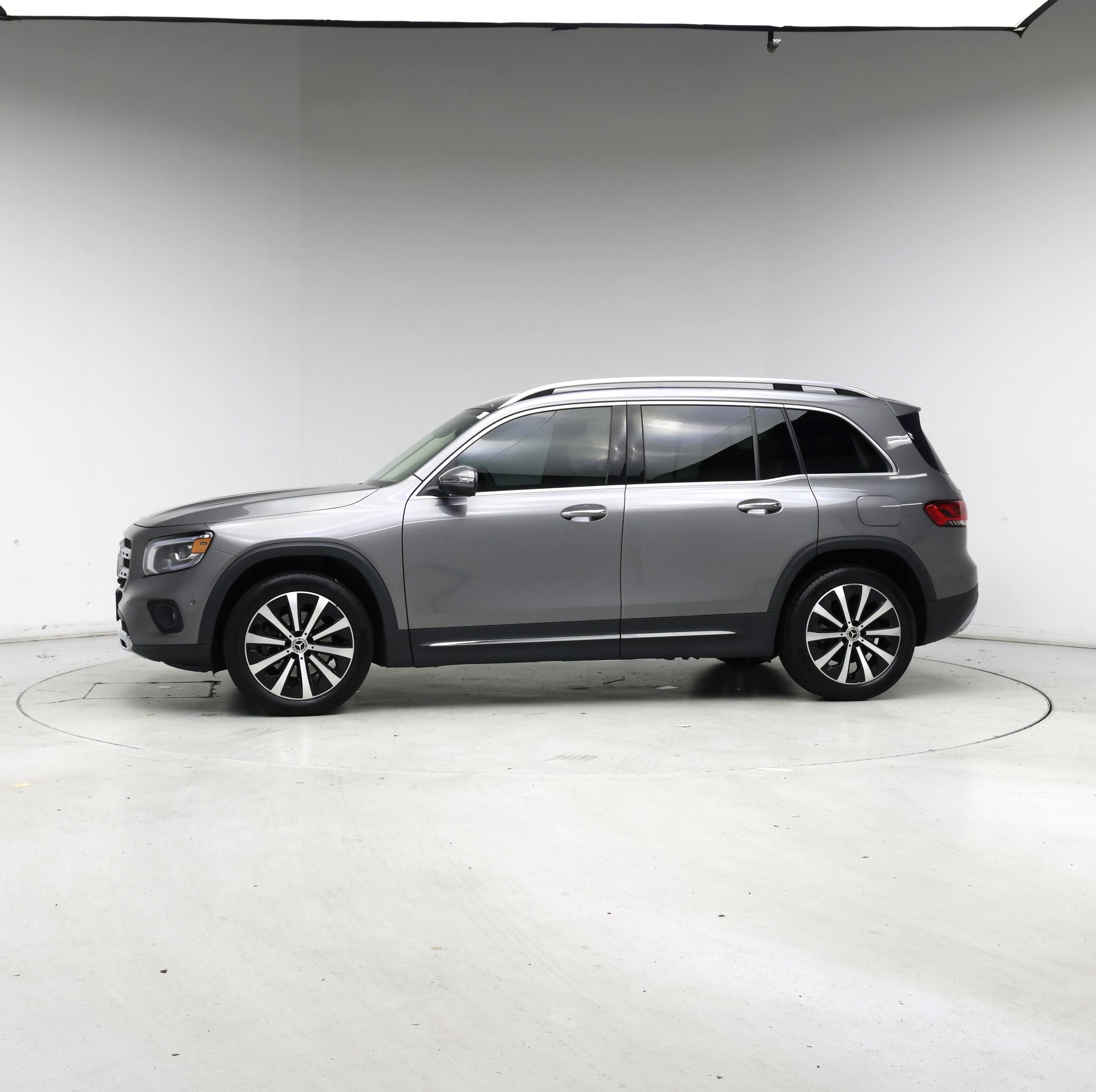 Thumbnail: 2022 Mercedes-Benz GLB - 3