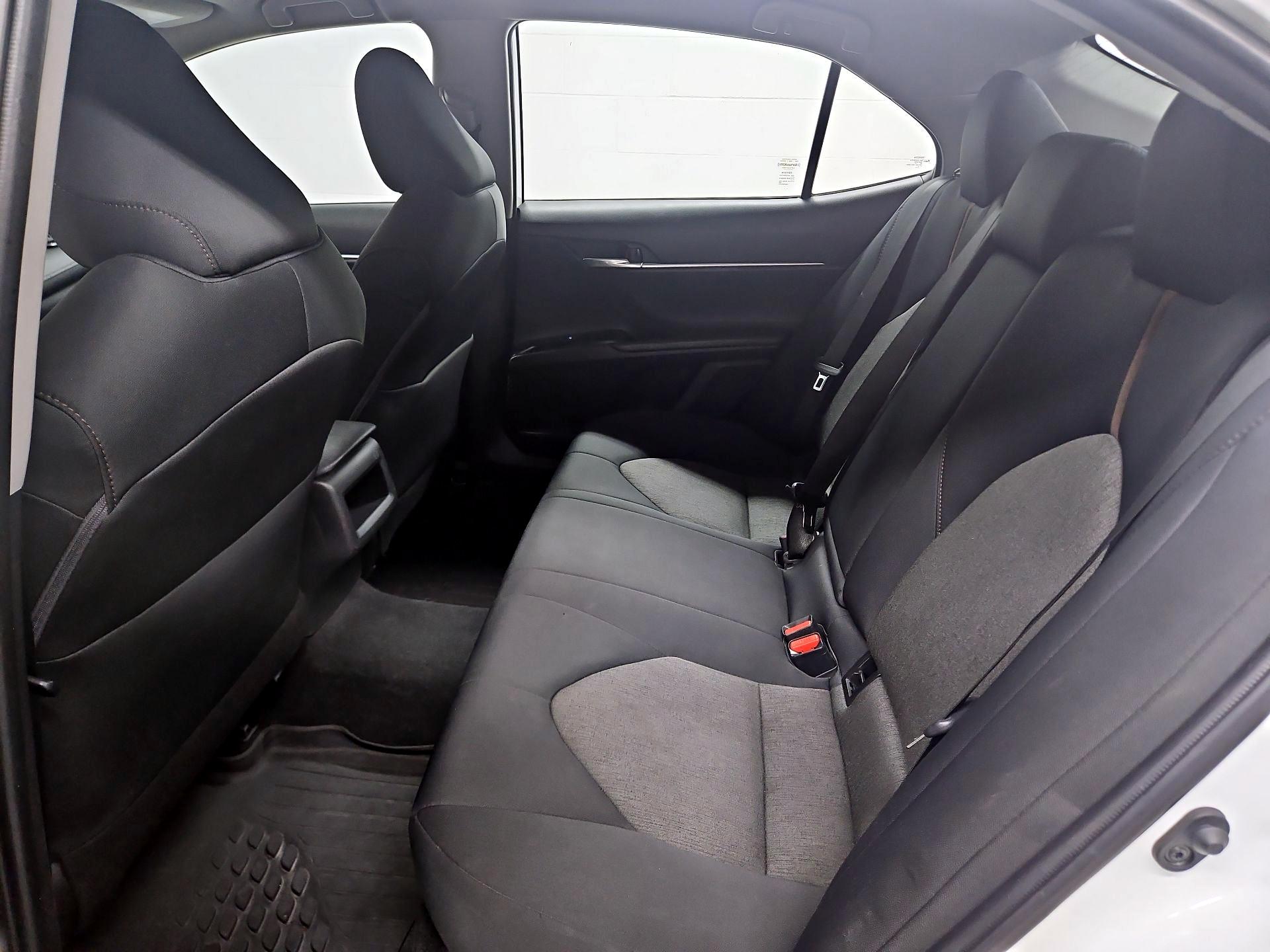 Thumbnail: 2020 Toyota Camry - 19