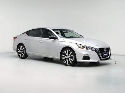 2022 Nissan Altima SR