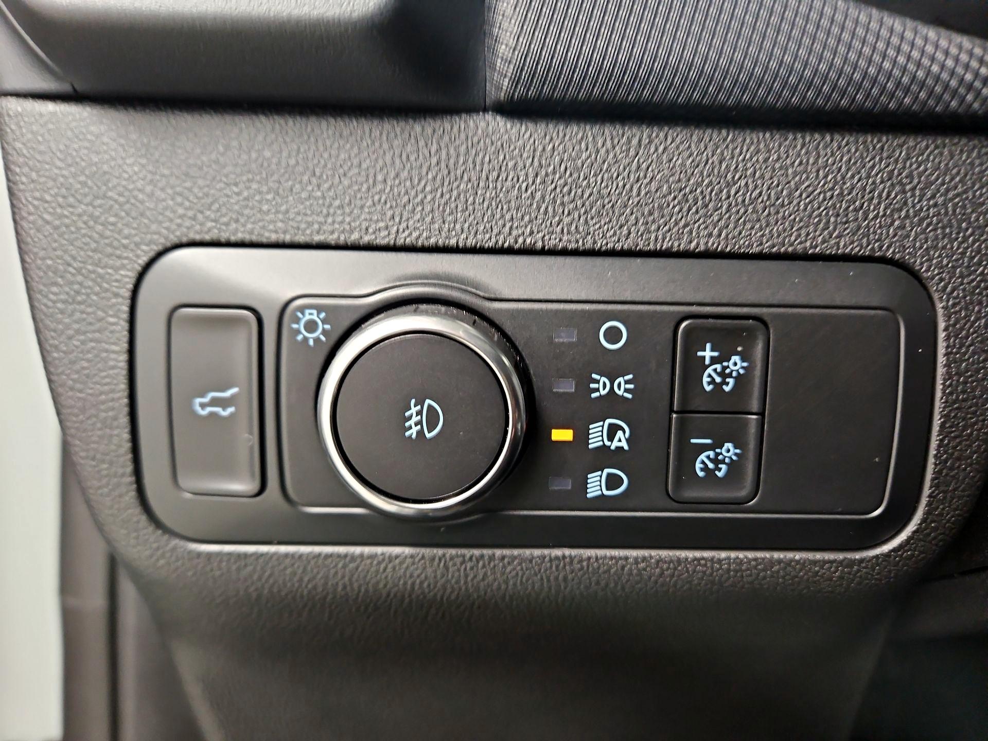 Thumbnail: 2022 Ford Bronco Sport - 13