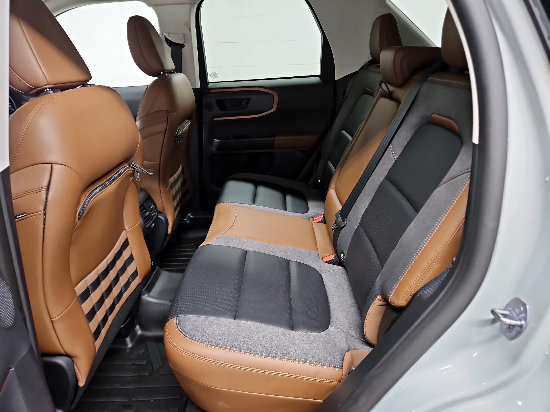 Thumbnail: 2022 Ford Bronco Sport - 20