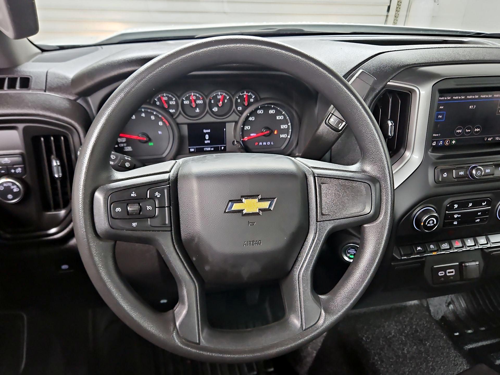 Thumbnail: 2024 Chevrolet Silverado 1500 - 10