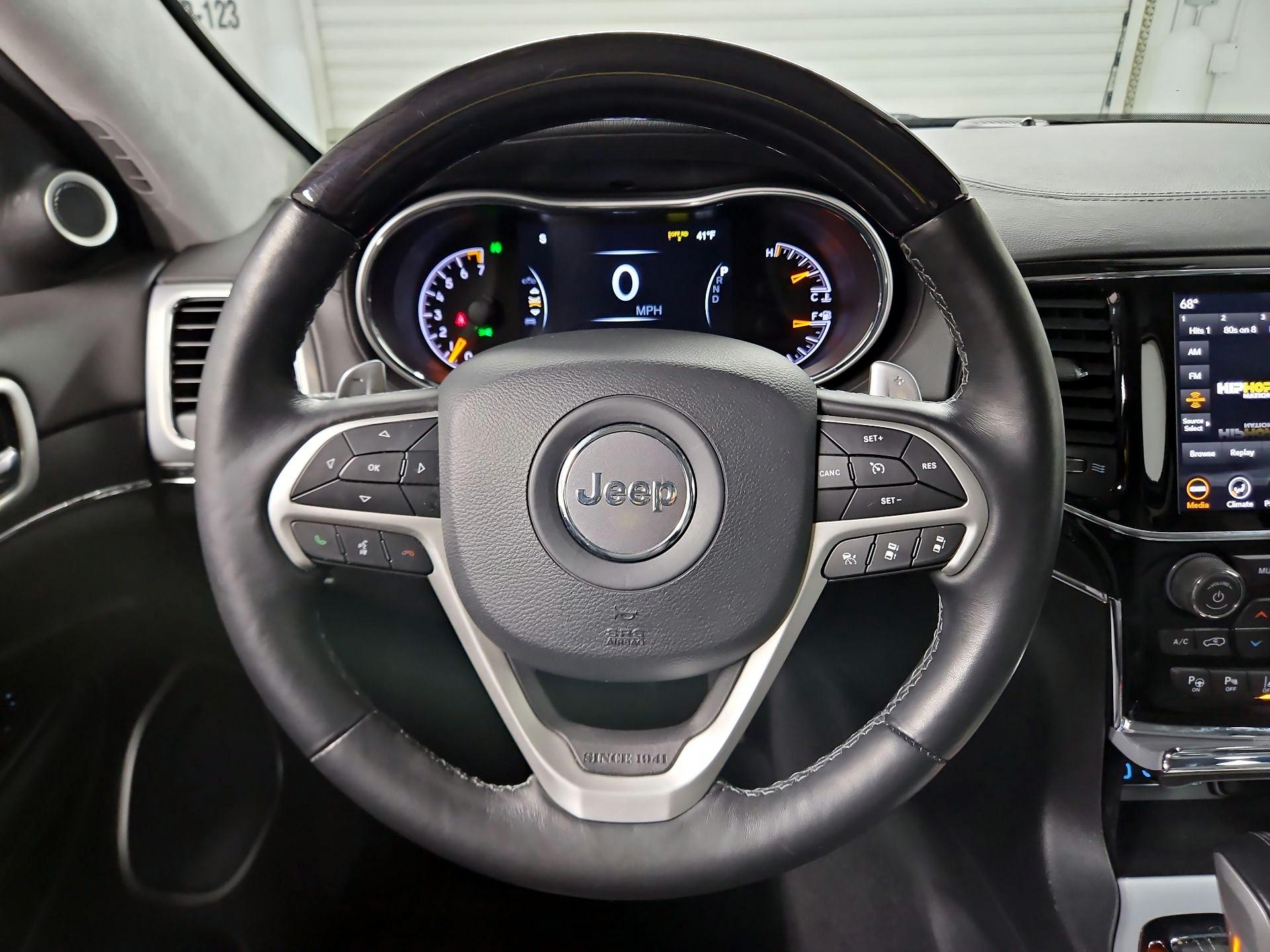 Thumbnail: 2020 Jeep Grand Cherokee - 10