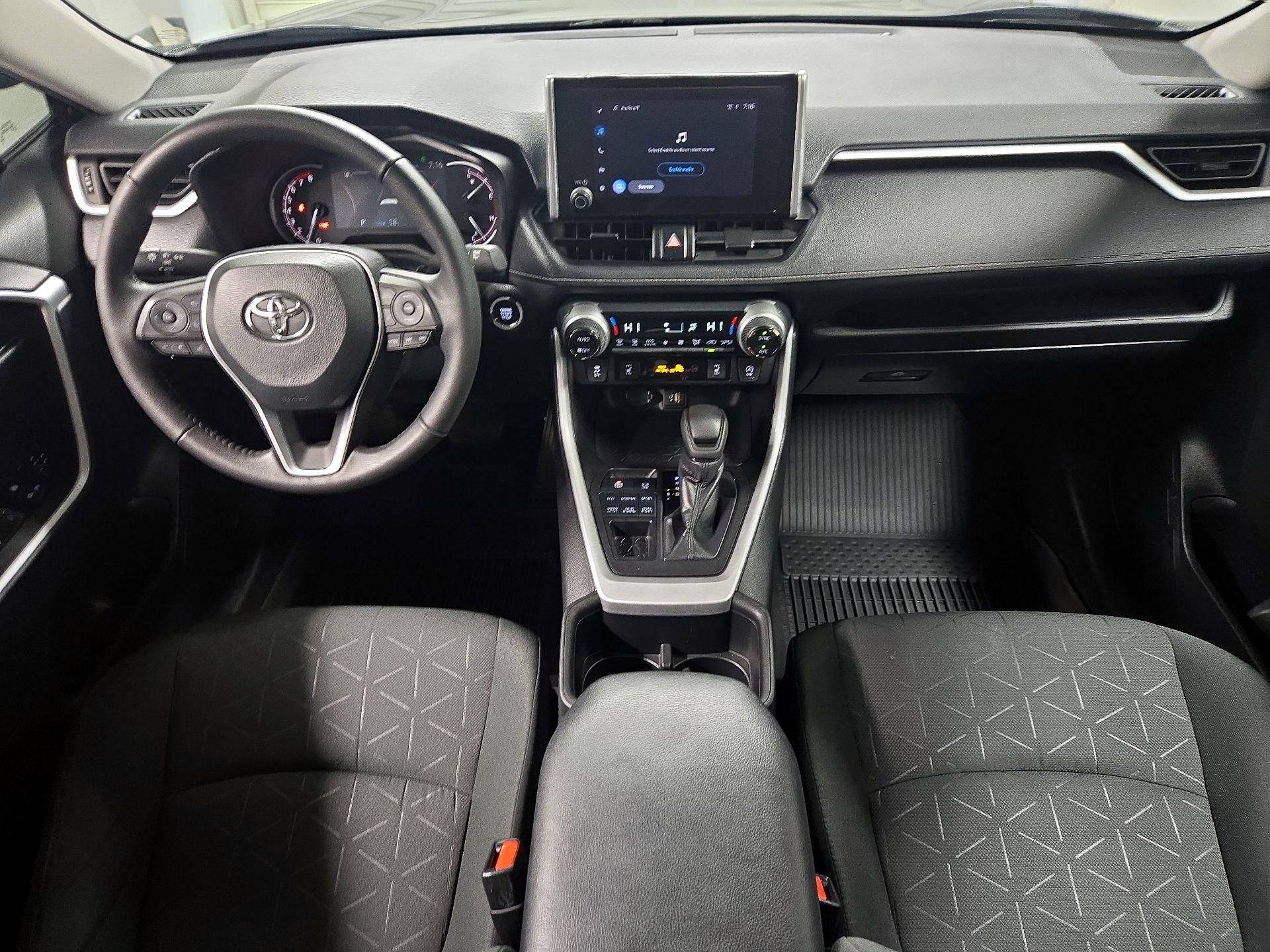 Thumbnail: 2024 Toyota RAV4 - 9