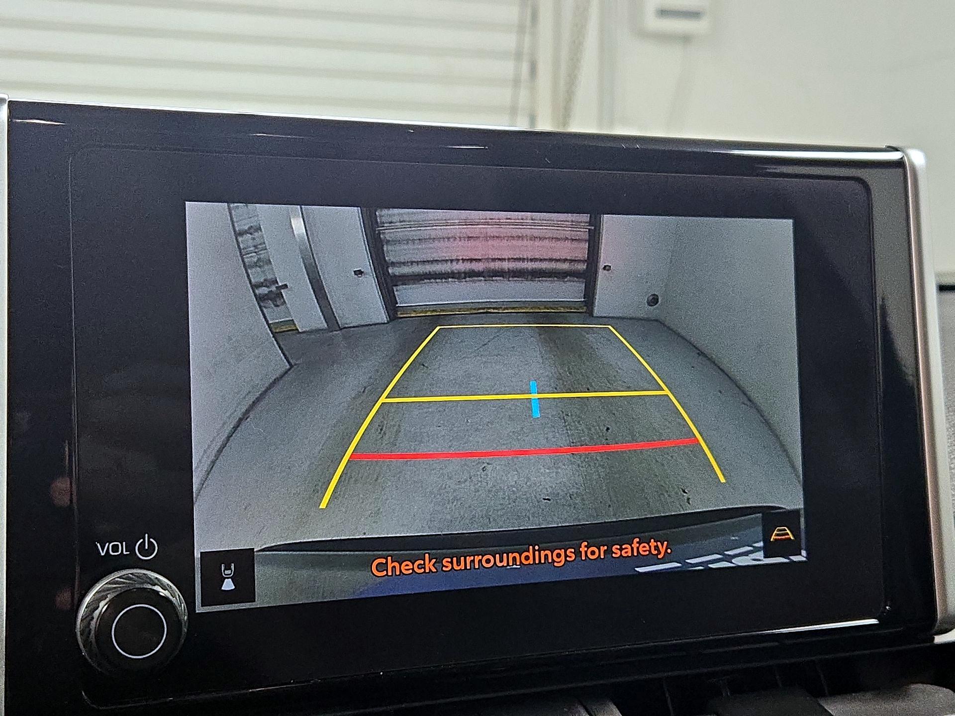 Thumbnail: 2024 Toyota RAV4 - 14