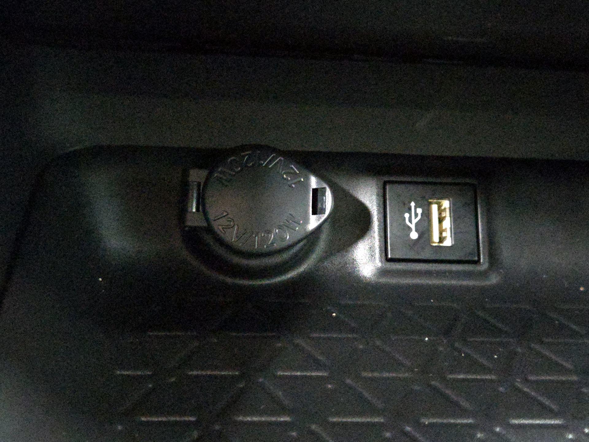 Thumbnail: 2024 Toyota RAV4 - 18