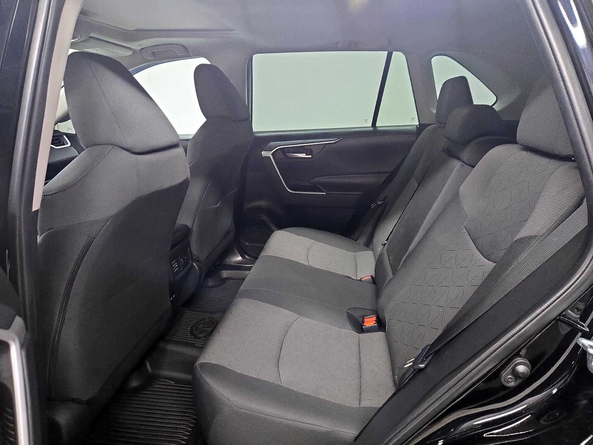 Thumbnail: 2024 Toyota RAV4 - 20