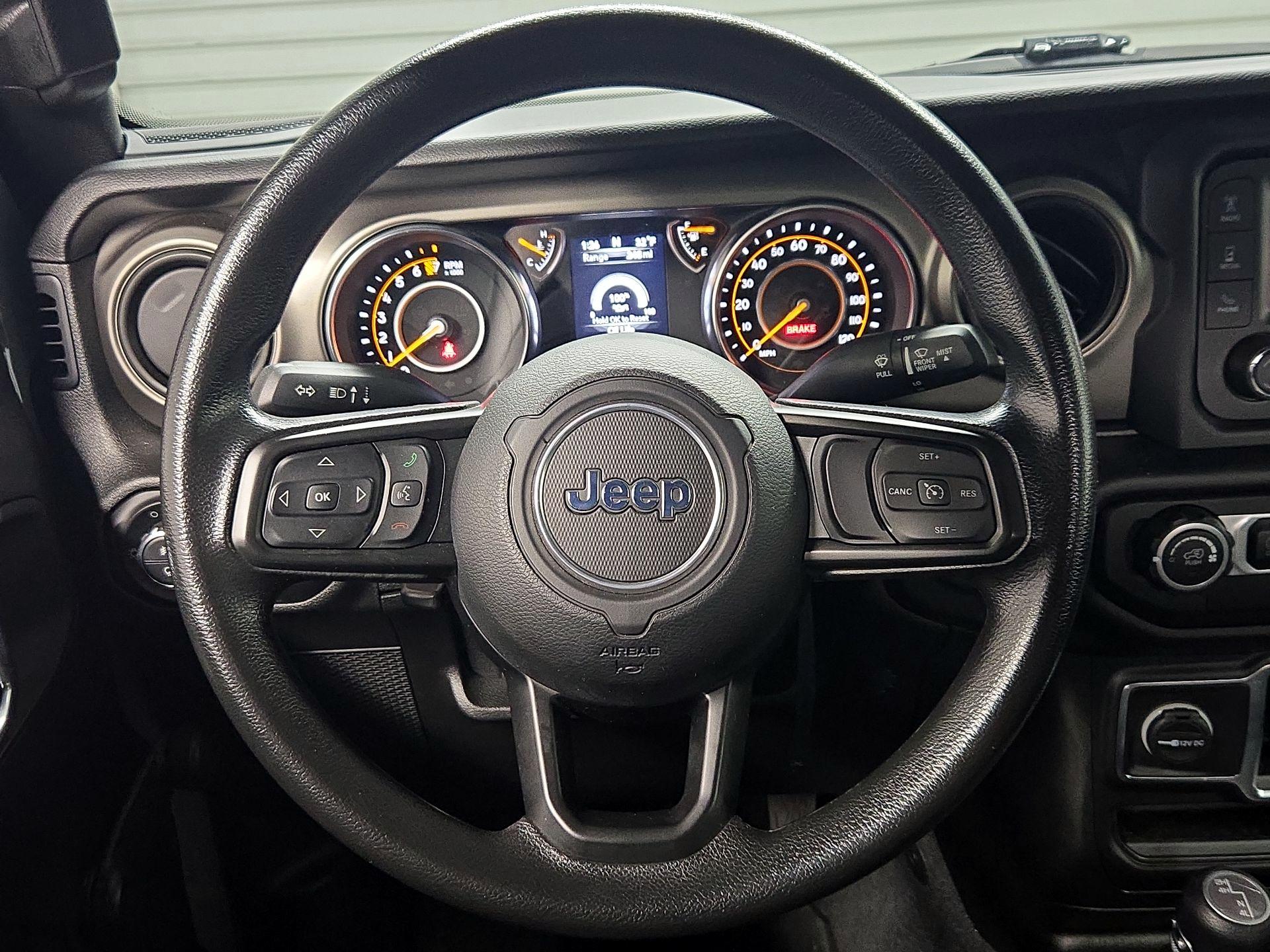 Thumbnail: 2021 Jeep Gladiator - 10