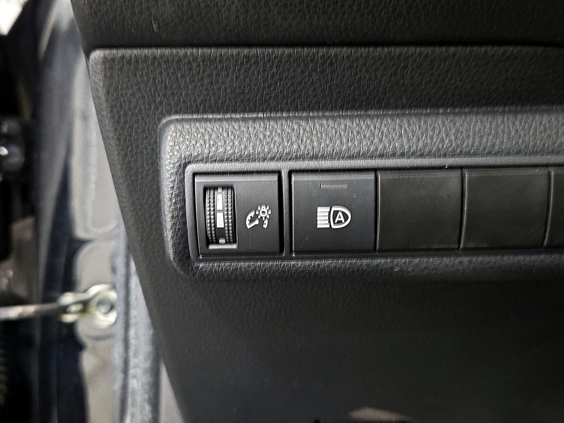 Thumbnail: 2024 Toyota Corolla - 13