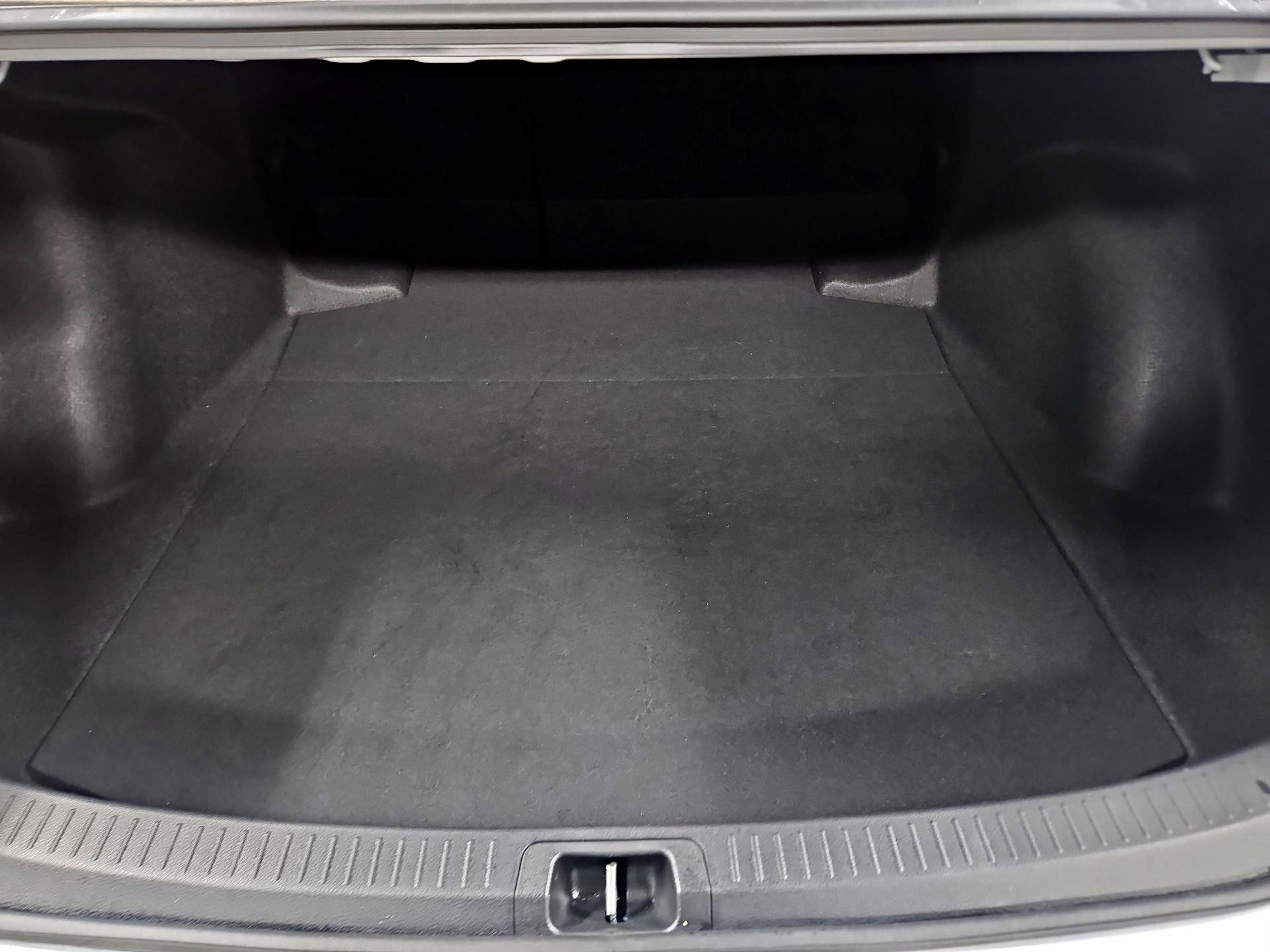 Thumbnail: 2024 Toyota Corolla - 20