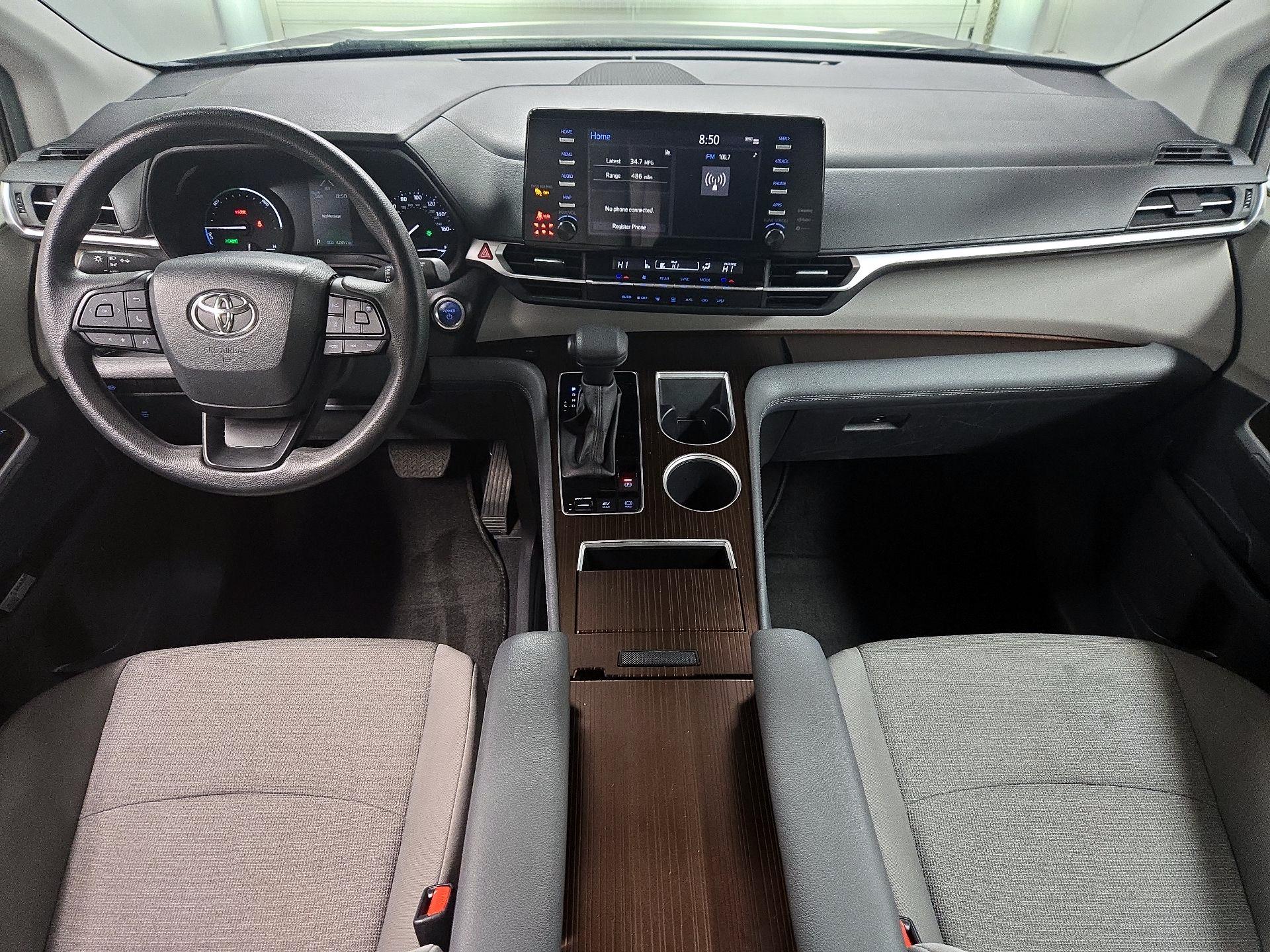 Thumbnail: 2024 Toyota Sienna - 9