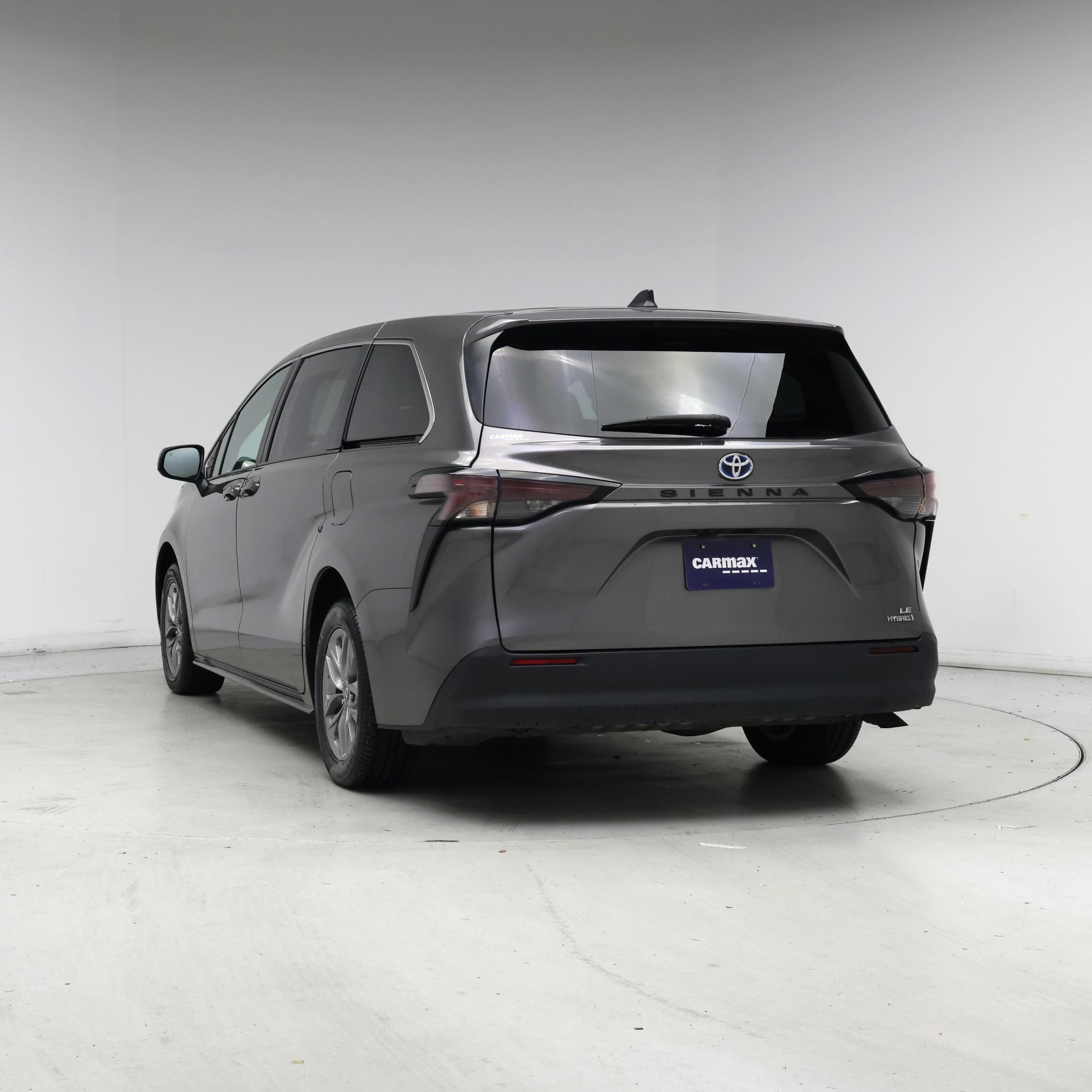 Thumbnail: 2024 Toyota Sienna - 6