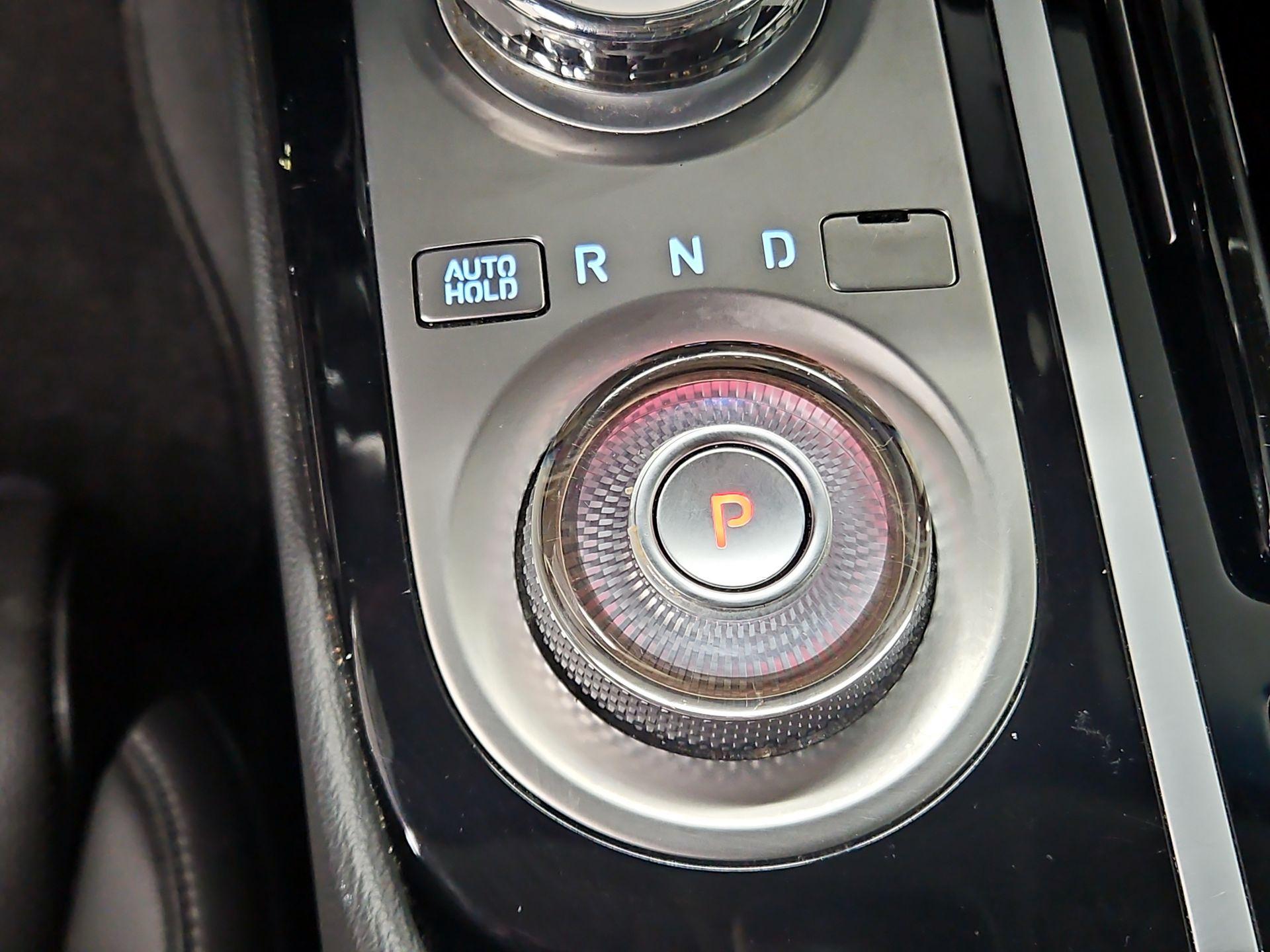 Thumbnail: 2023 Genesis G80 - 18