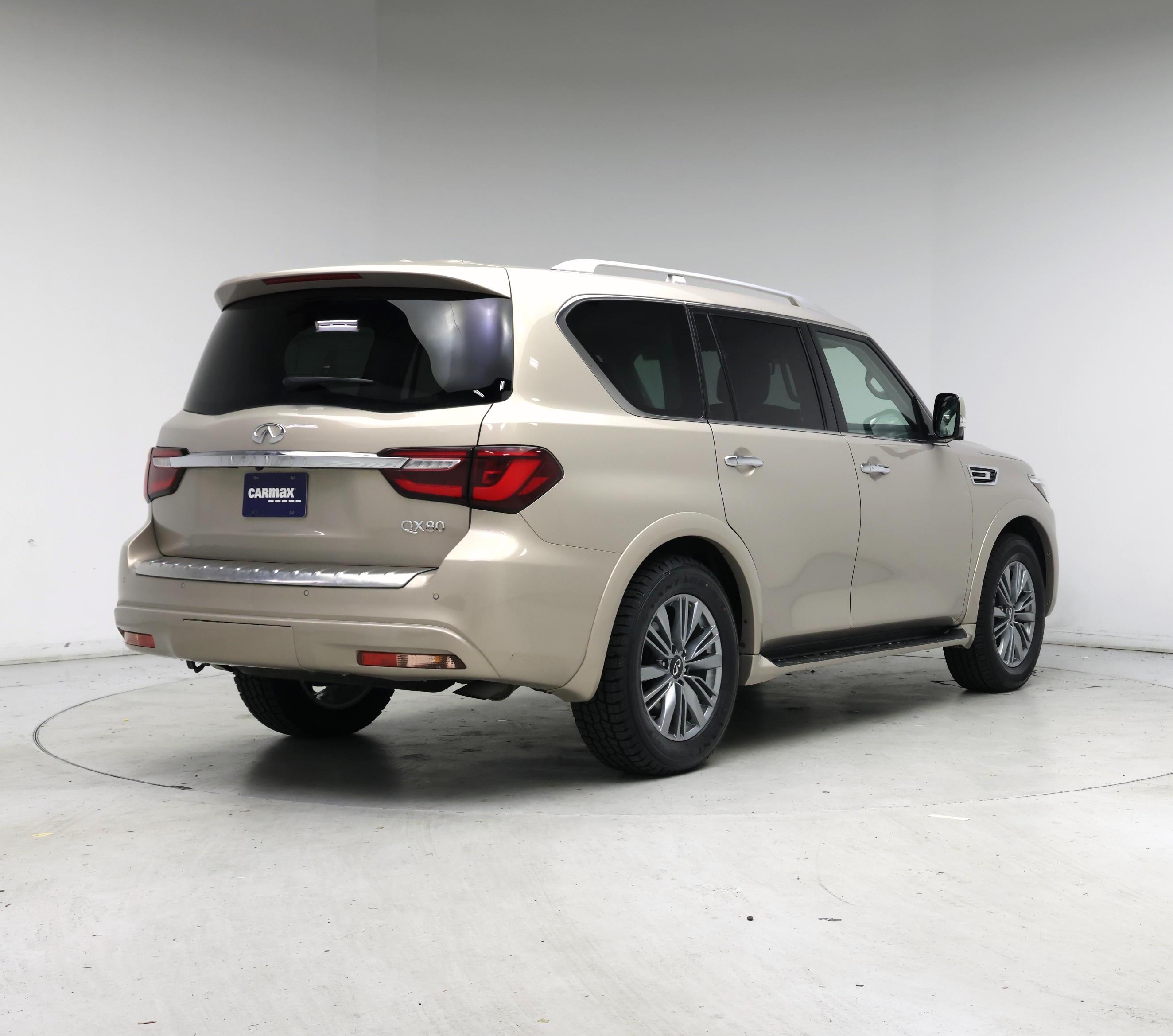 Thumbnail: 2023 INFINITI QX80 - 8