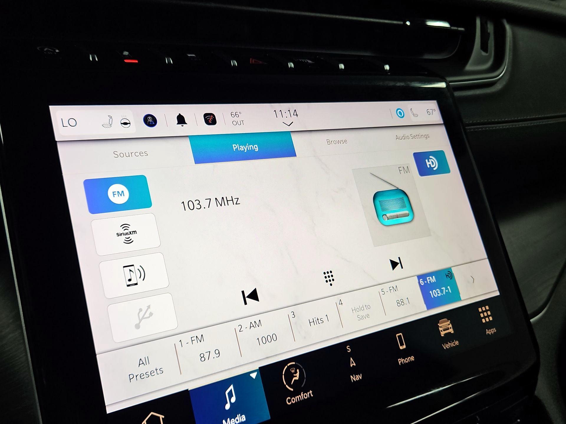 Thumbnail: 2023 Jeep Grand Cherokee - 16