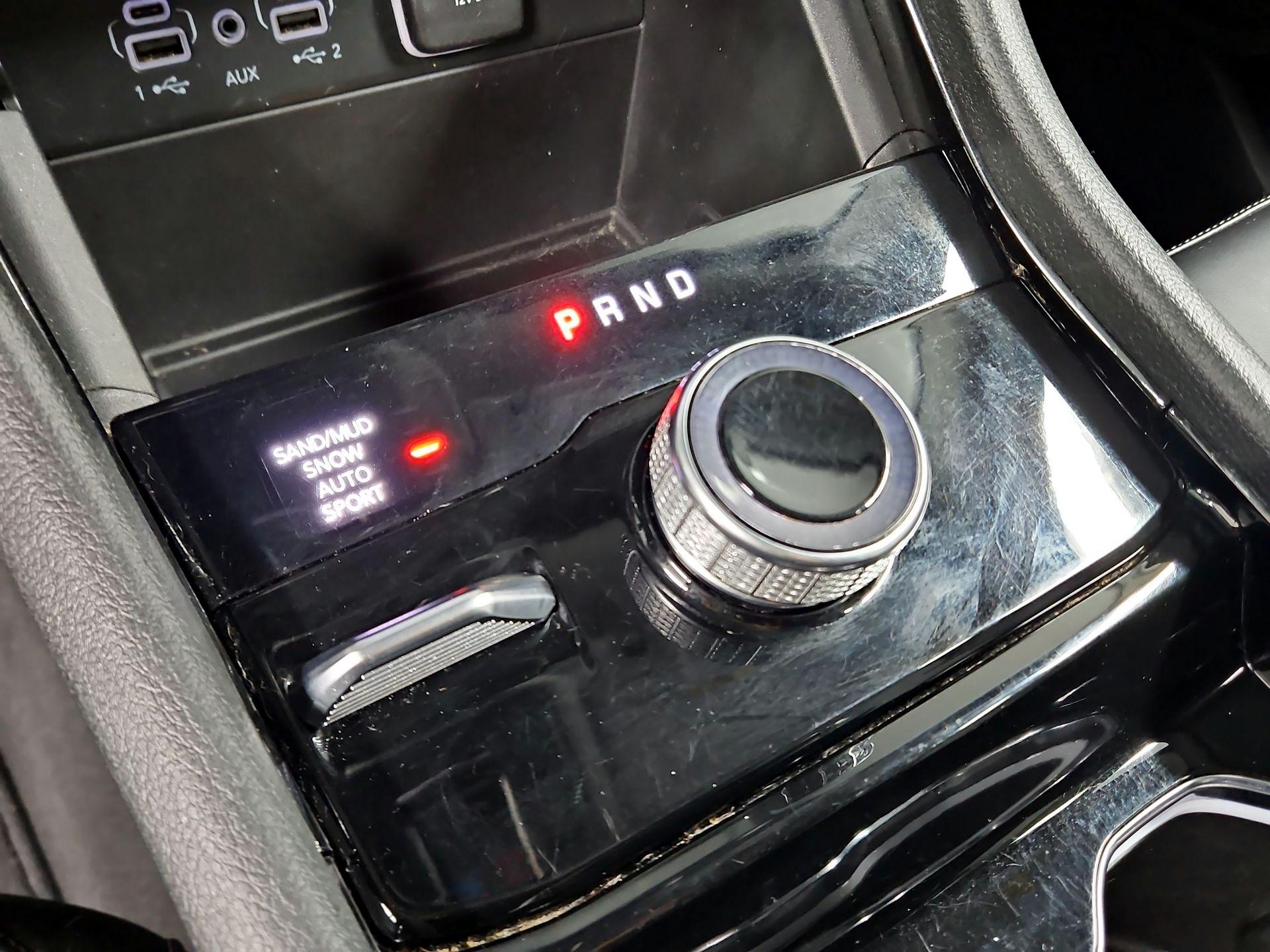 Thumbnail: 2023 Jeep Grand Cherokee - 18