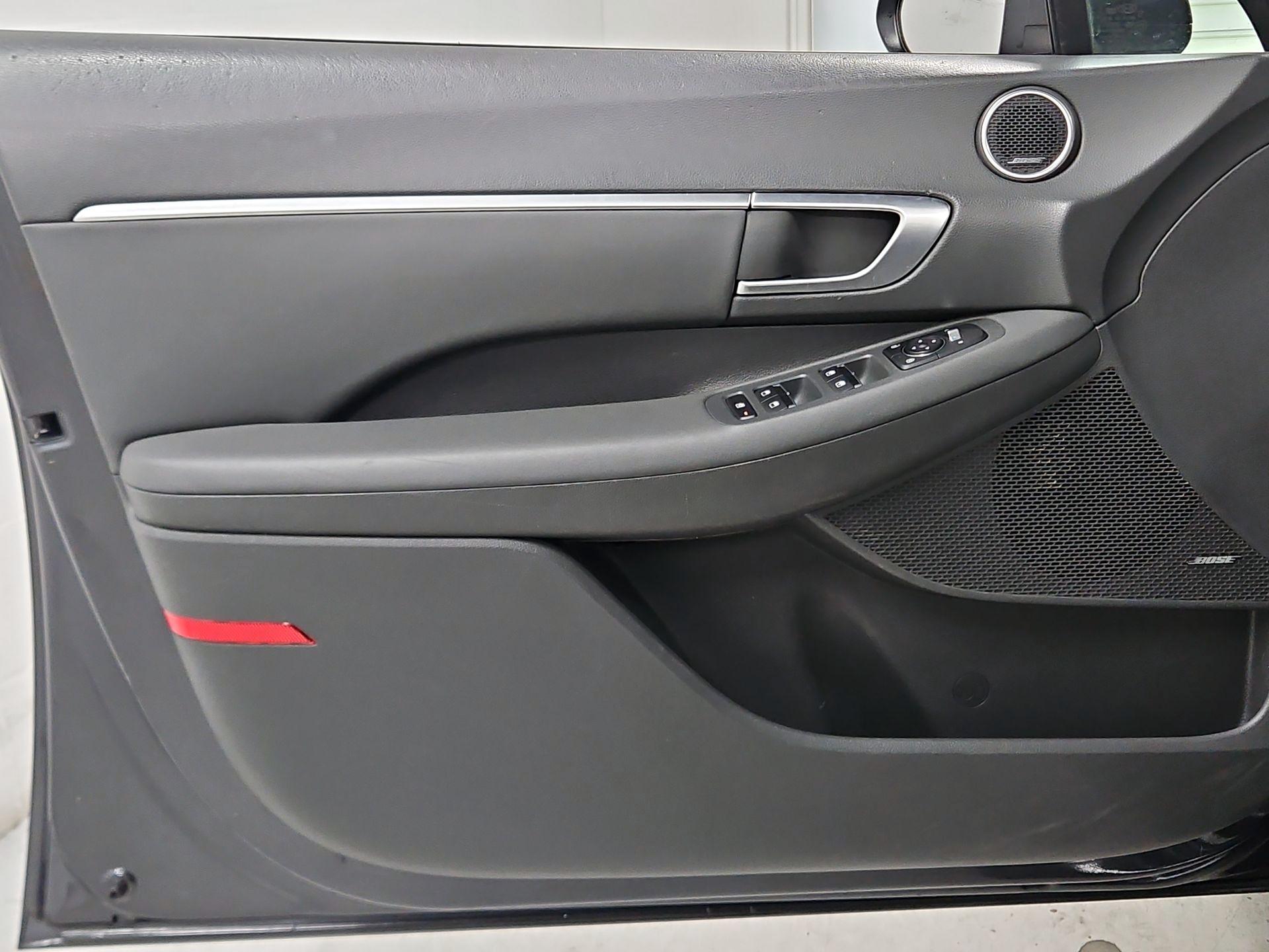 Thumbnail: 2020 Hyundai Sonata - 12