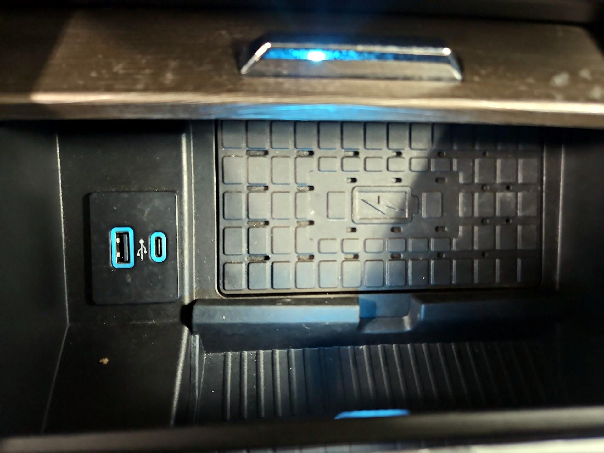 Thumbnail: 2023 Ford Expedition MAX - 19