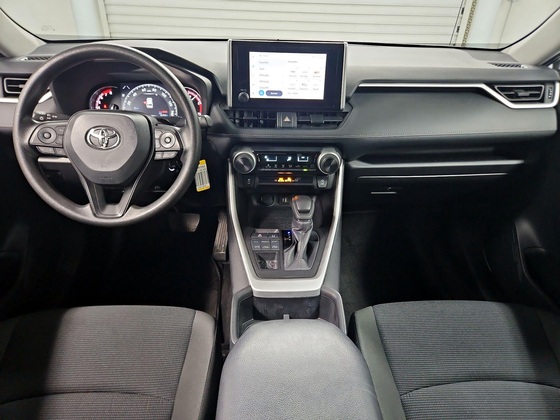 Thumbnail: 2024 Toyota RAV4 - 9