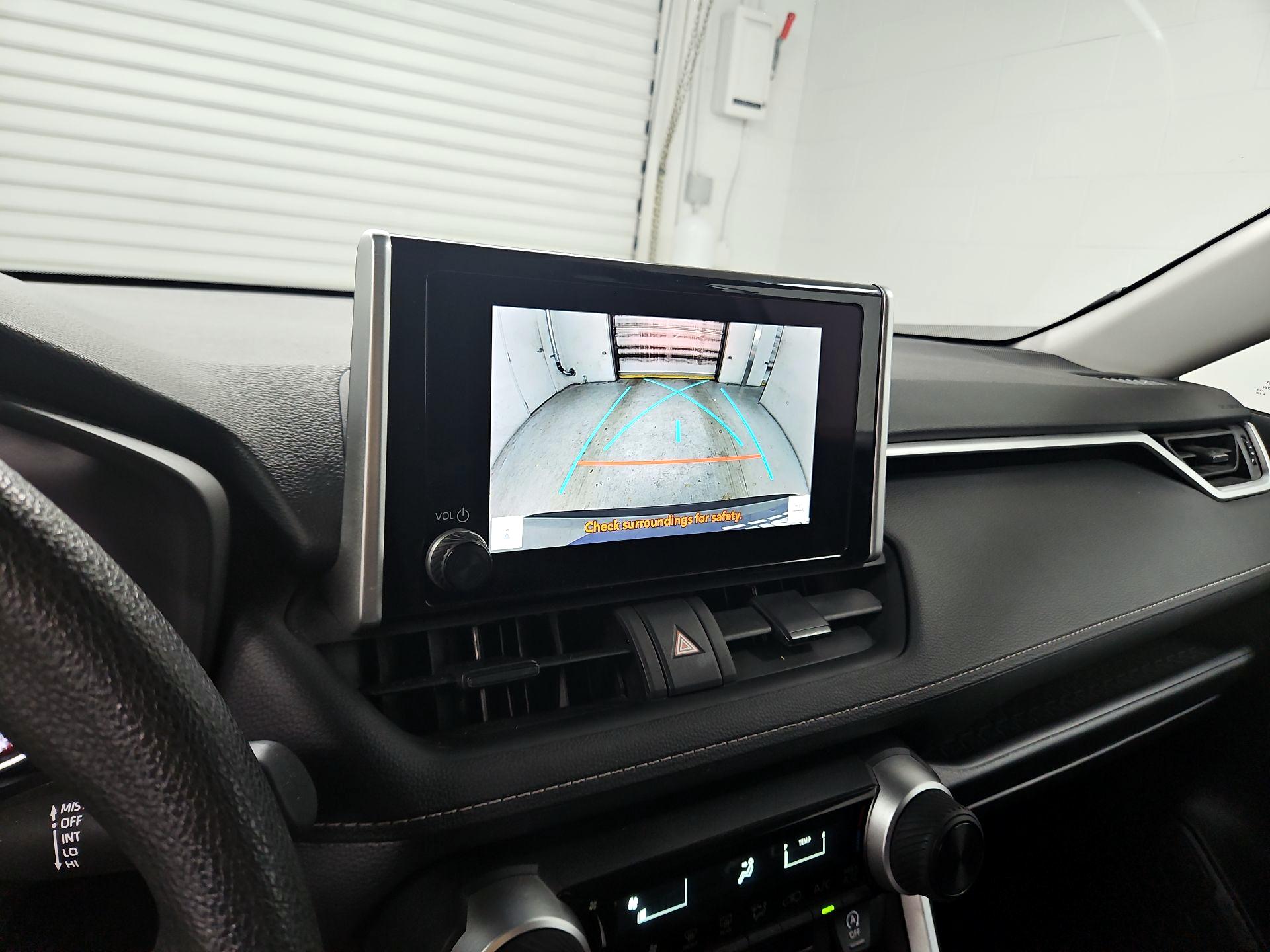 Thumbnail: 2024 Toyota RAV4 - 14