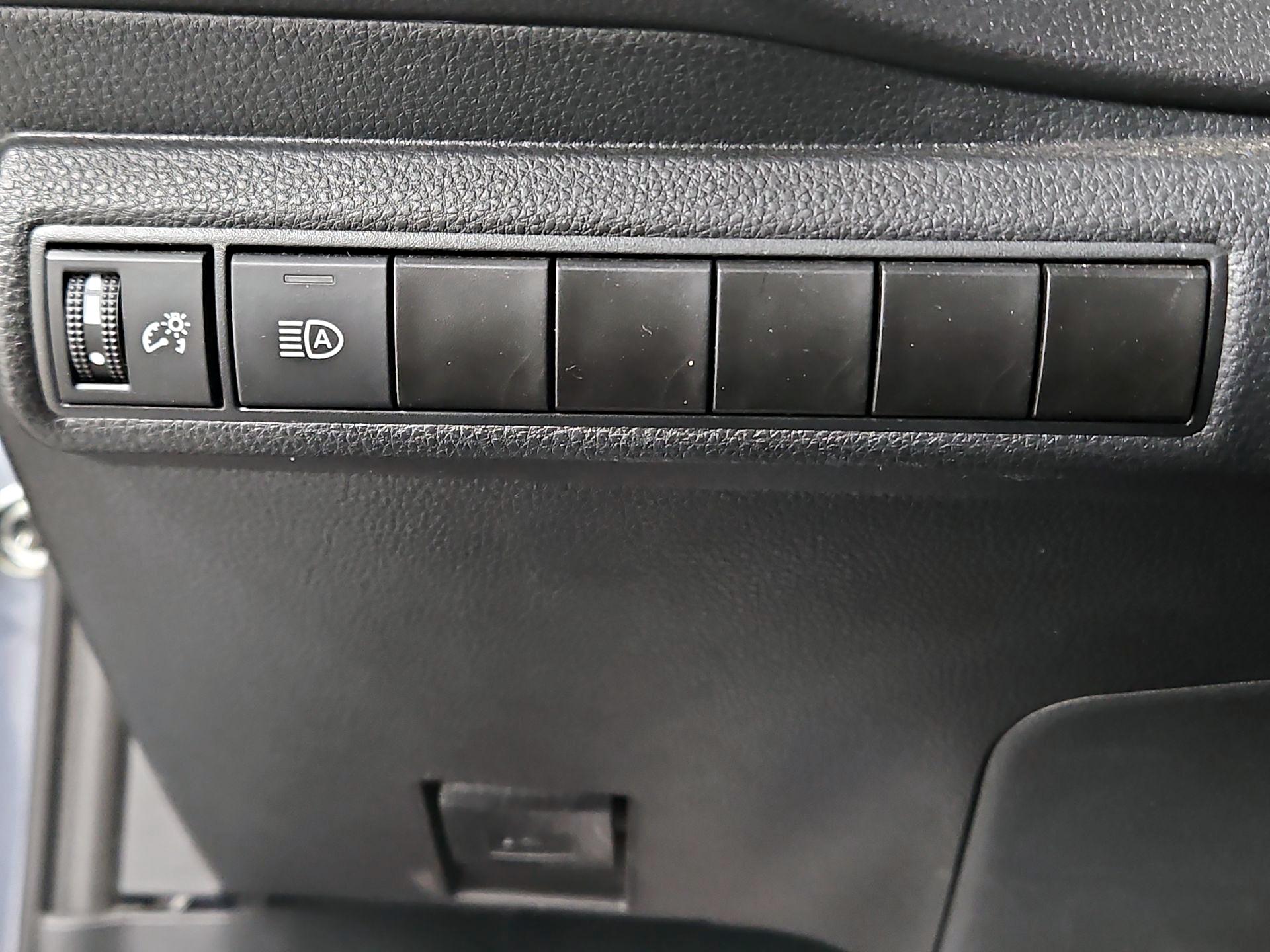 Thumbnail: 2024 Toyota Corolla - 13