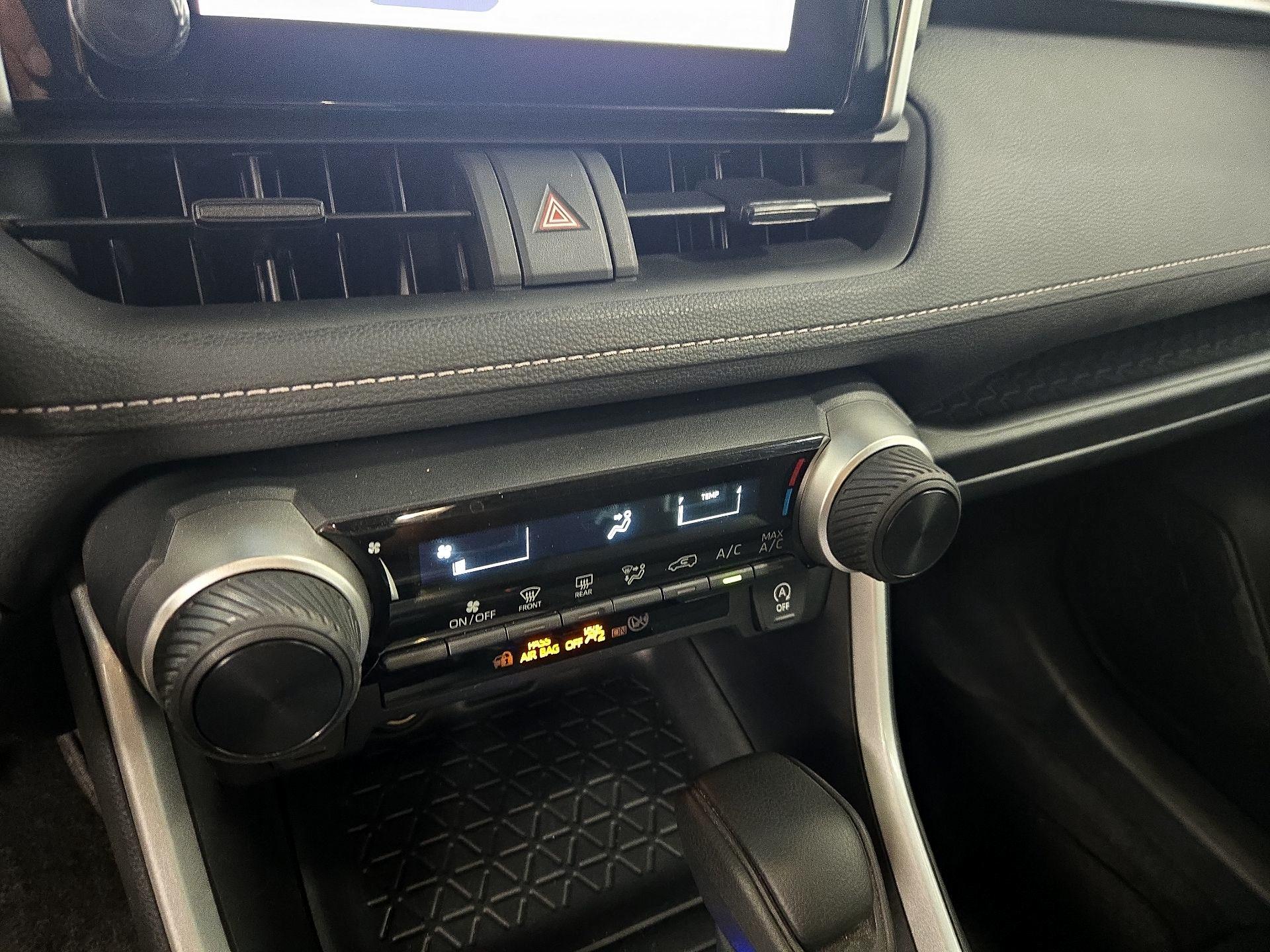 Thumbnail: 2024 Toyota RAV4 - 16