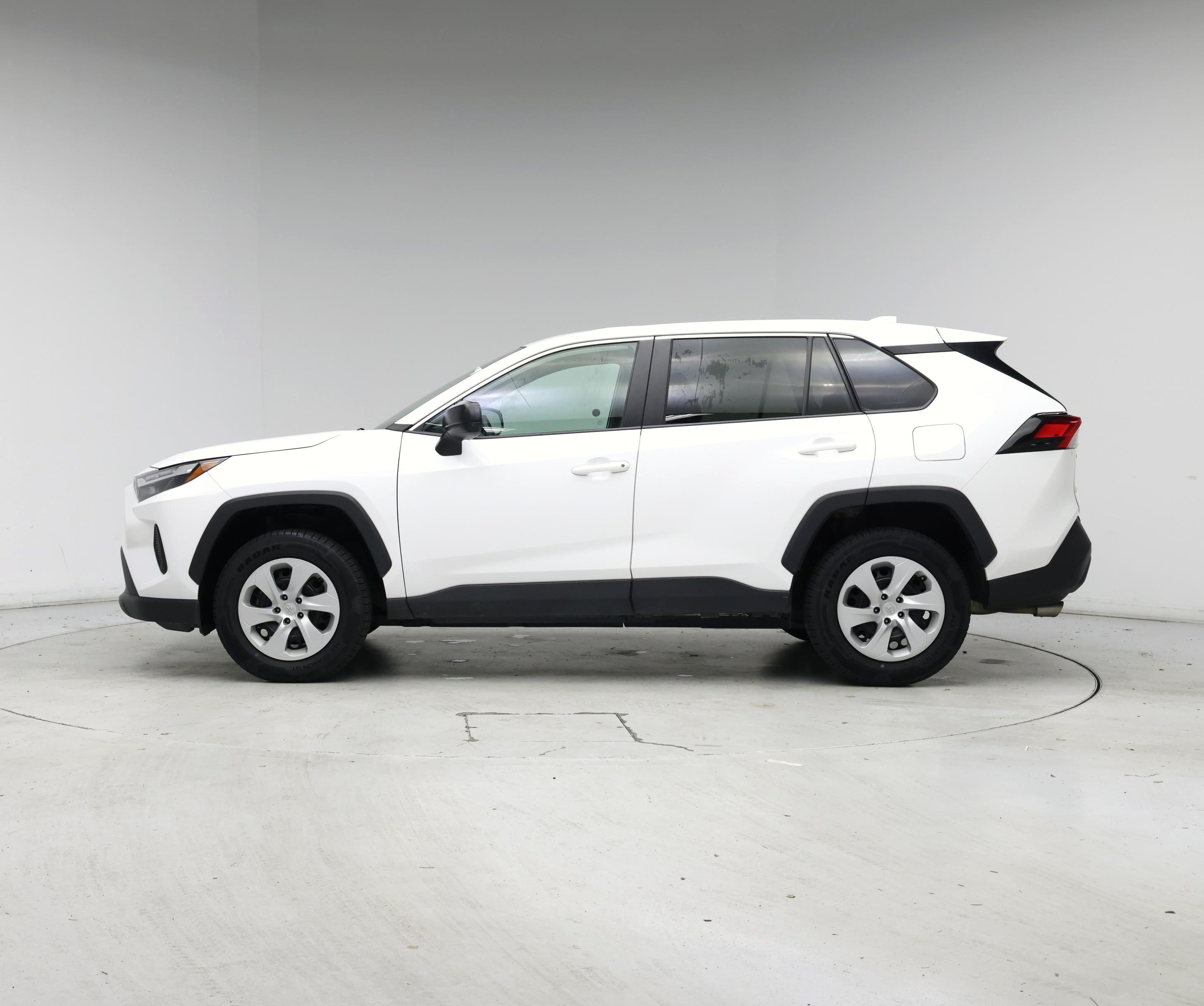 Thumbnail: 2024 Toyota RAV4 - 3