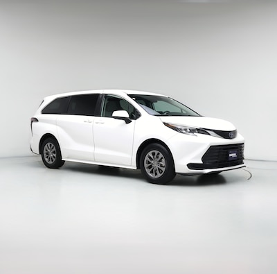 2024 Toyota Sienna Hybrid LE