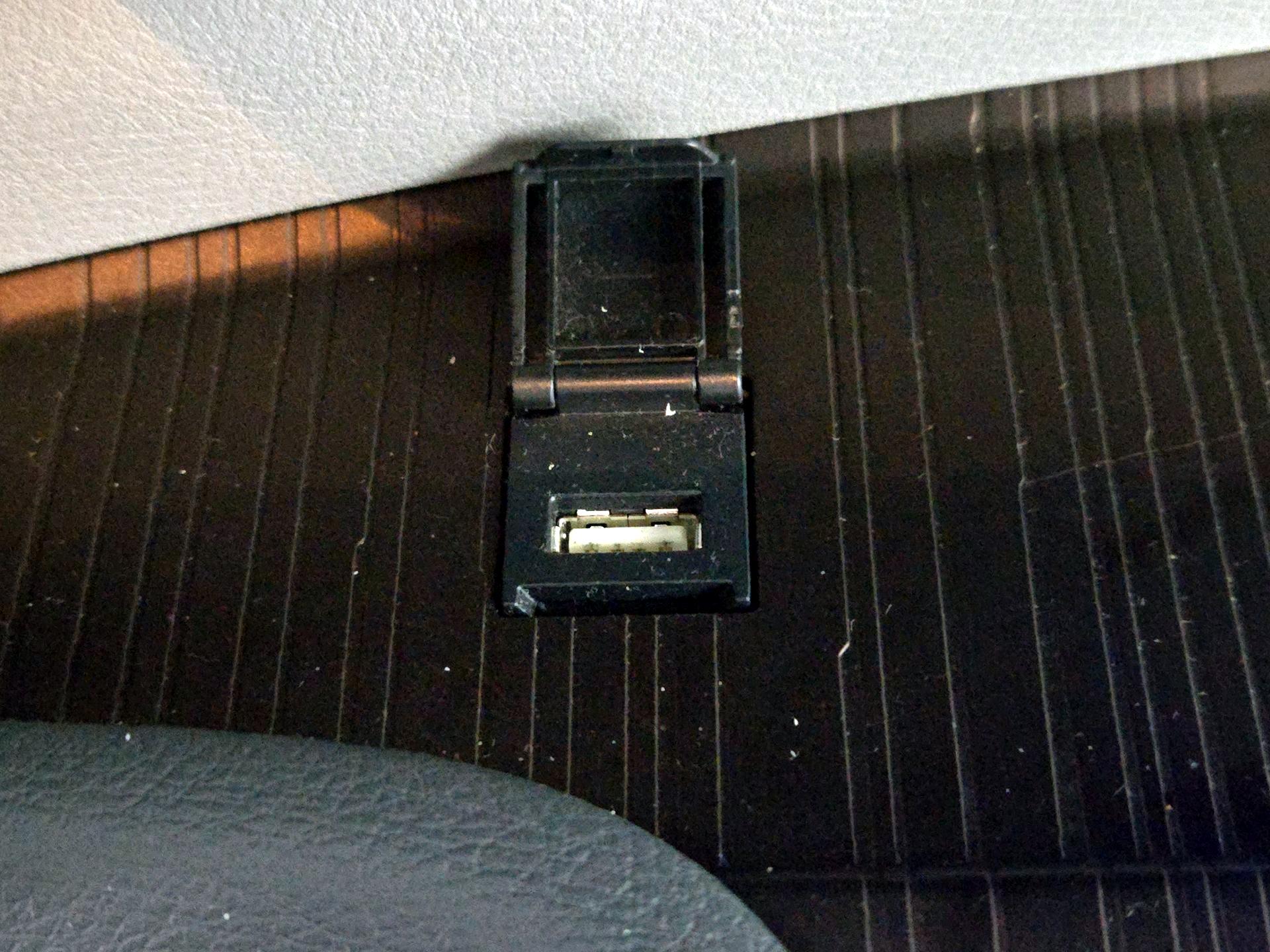 Thumbnail: 2024 Toyota Sienna - 18