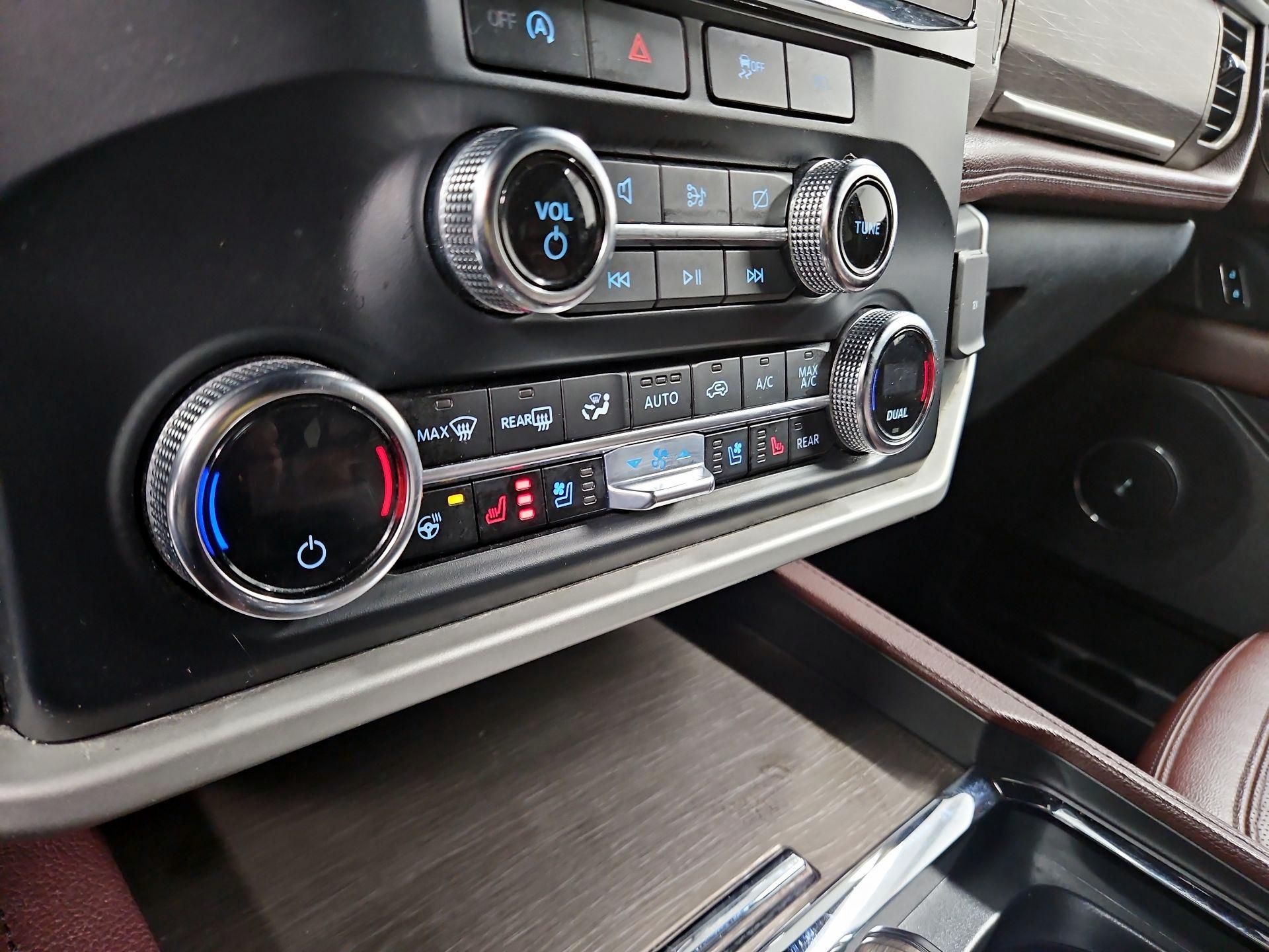 Thumbnail: 2023 Ford Expedition - 17