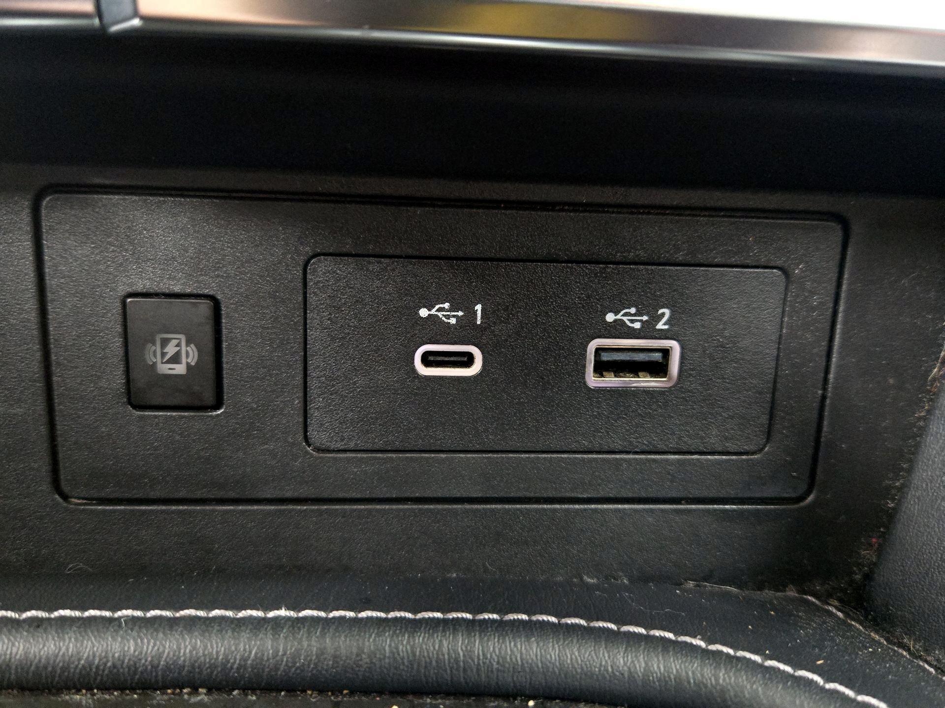 Thumbnail: 2024 INFINITI QX80 - 19