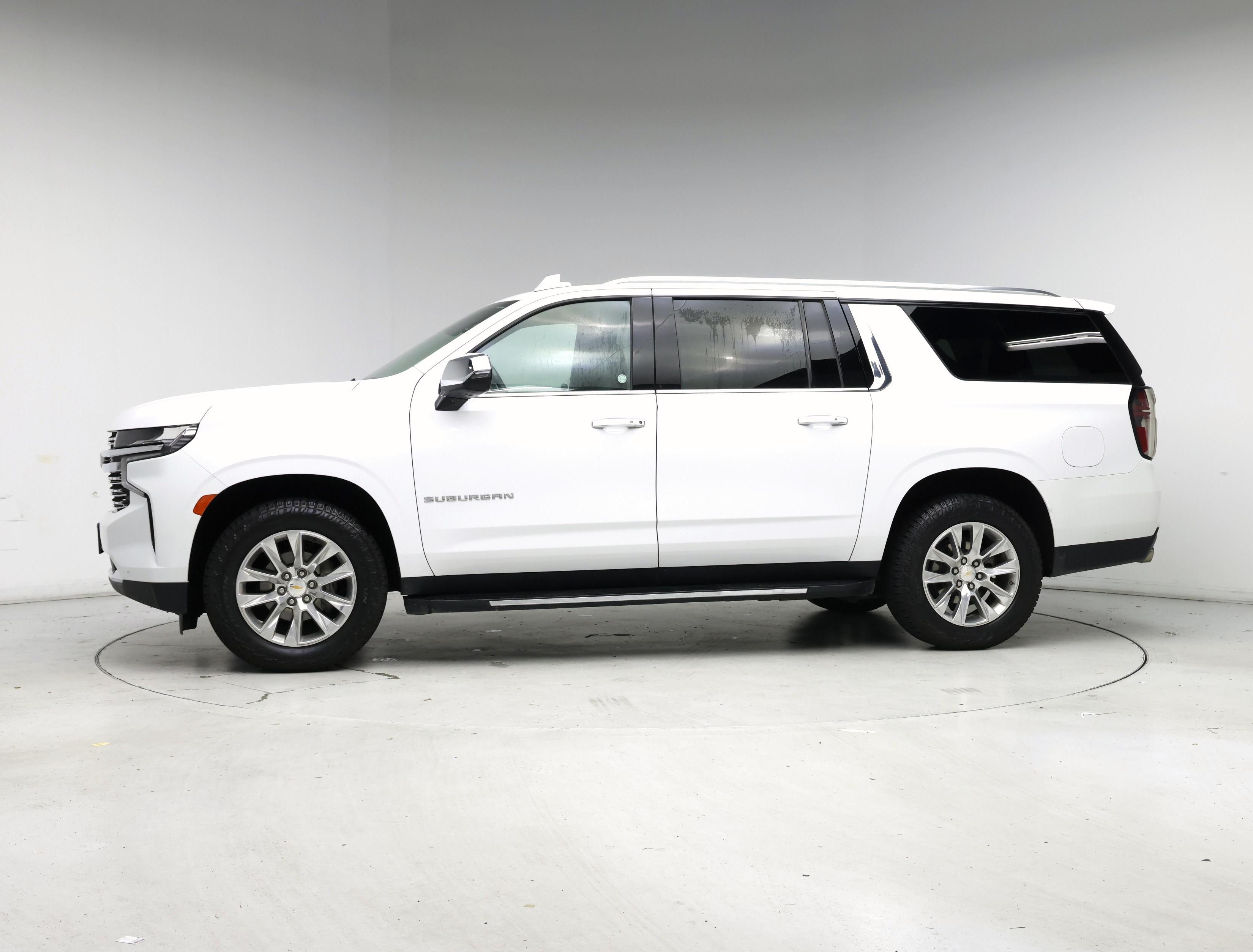 Thumbnail: 2023 Chevrolet Suburban - 3