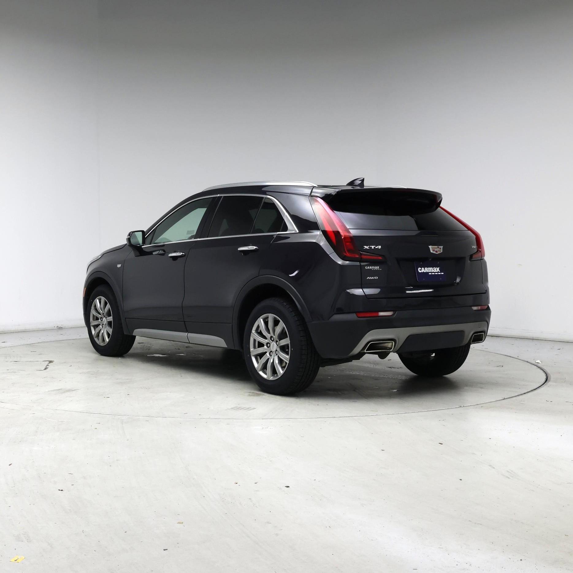 Thumbnail: 2023 Cadillac XT4 - 2