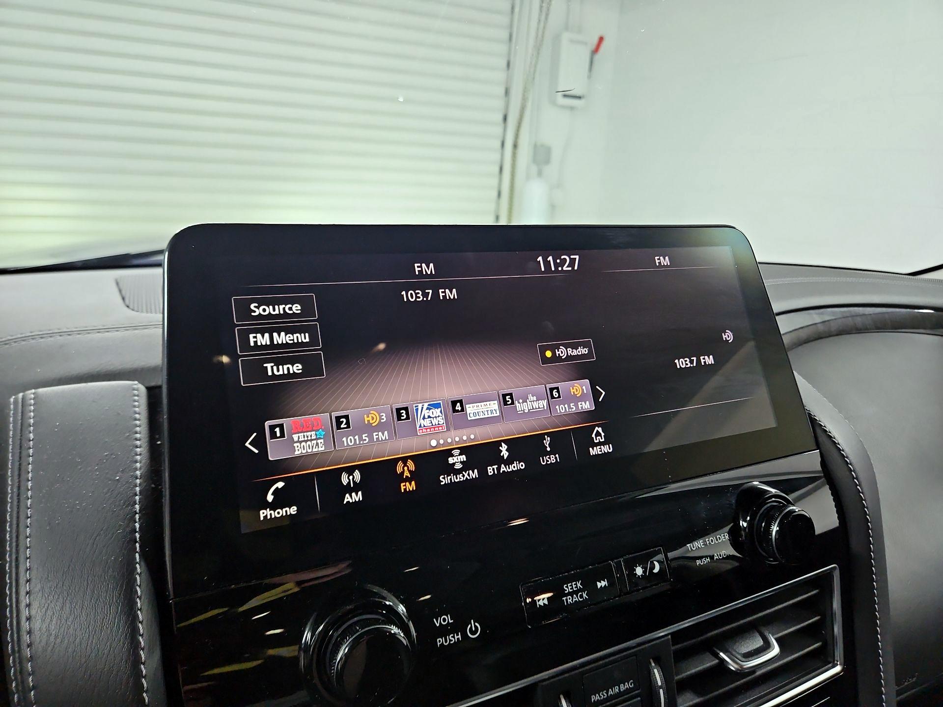 Thumbnail: 2024 INFINITI QX80 - 16