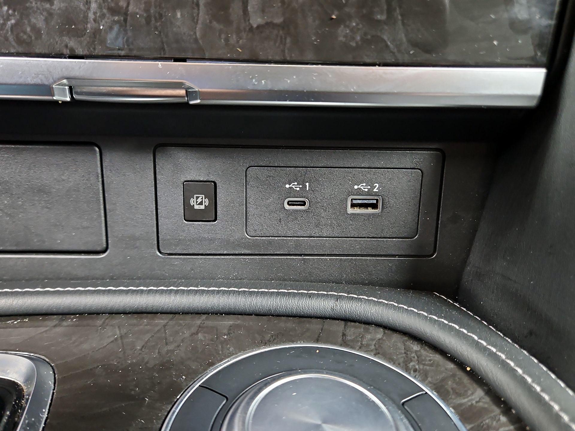 Thumbnail: 2024 INFINITI QX80 - 19