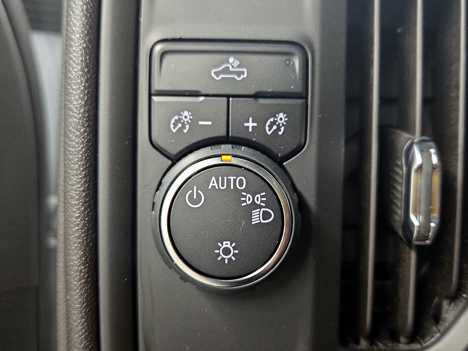 Thumbnail: 2024 Chevrolet Silverado 1500 - 13