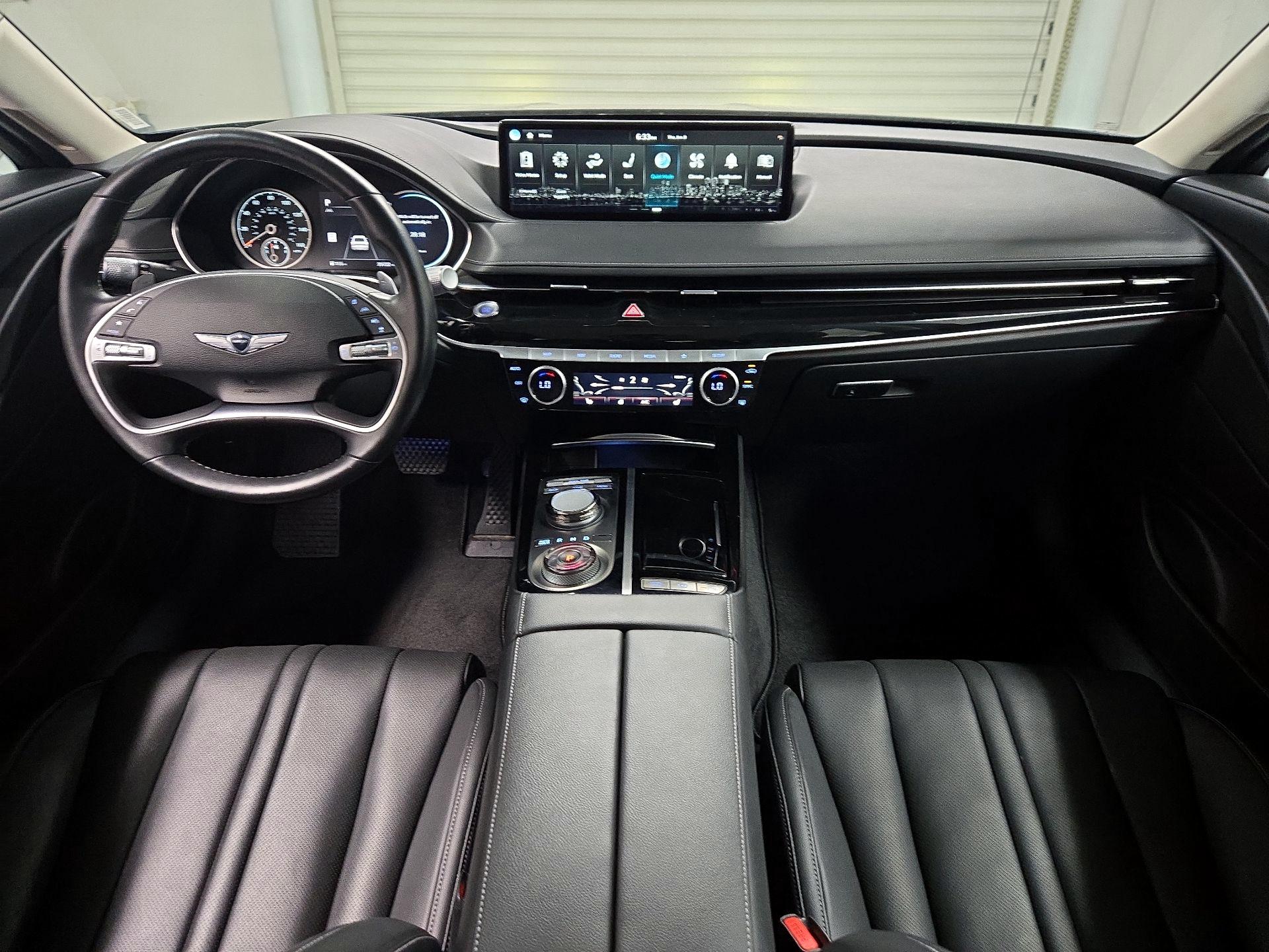 Thumbnail: 2023 Genesis G80 - 9