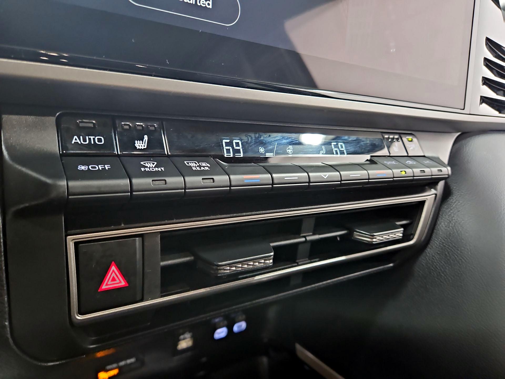 Thumbnail: 2025 Toyota Camry - 16