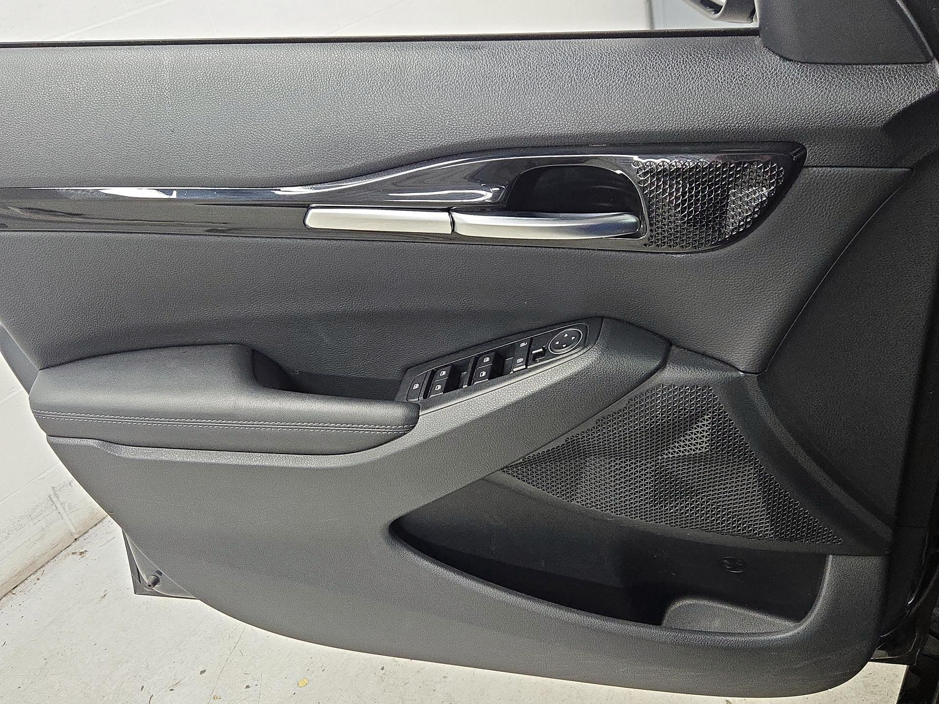 Thumbnail: 2022 Kia Seltos - 12