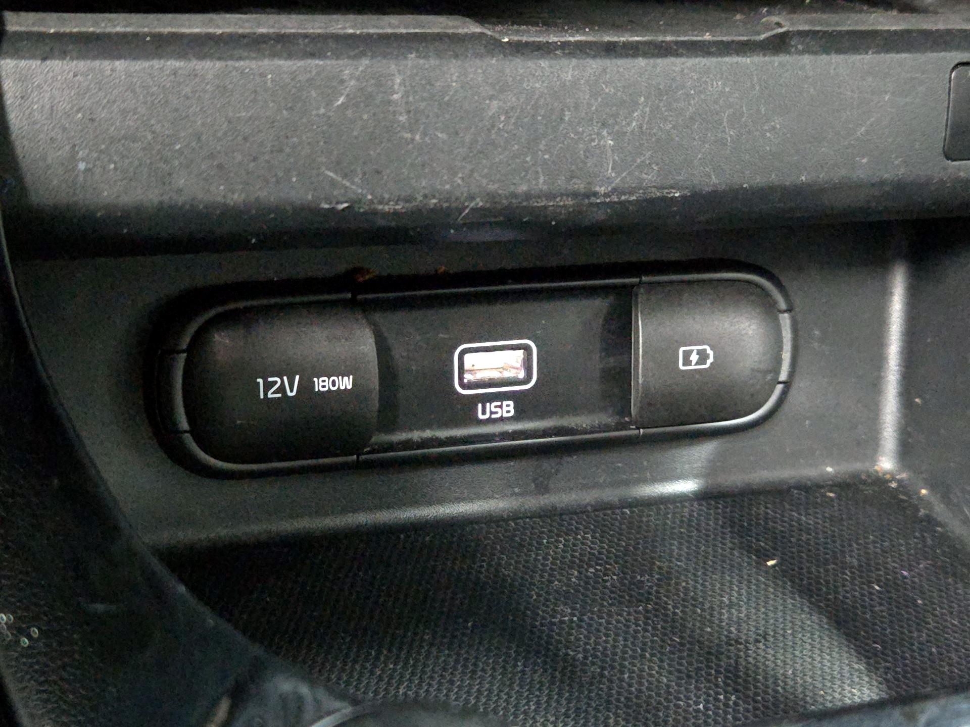 Thumbnail: 2022 Kia Seltos - 19