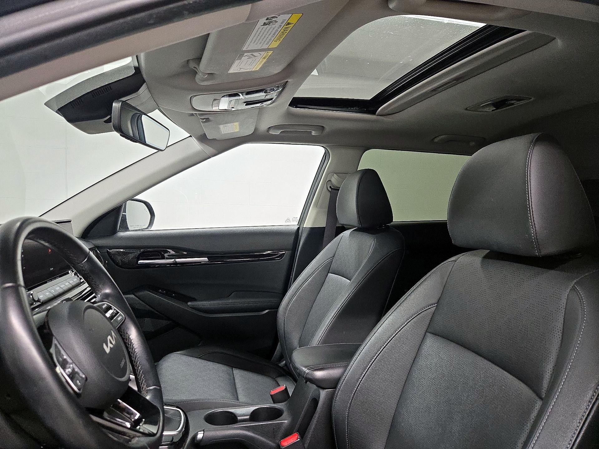 Thumbnail: 2022 Kia Seltos - 20