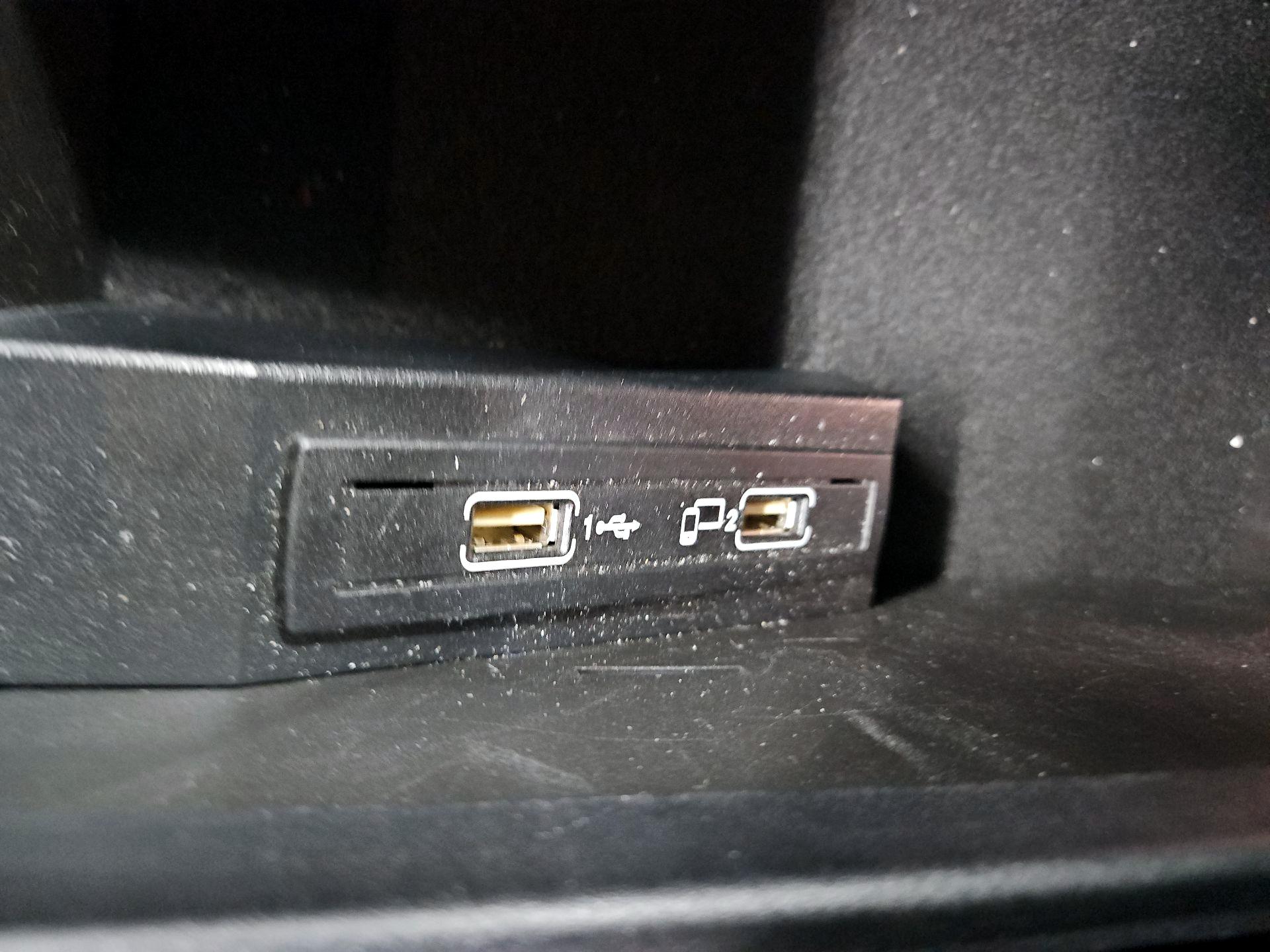 Thumbnail: 2017 Mercedes-Benz SL-Class - 19