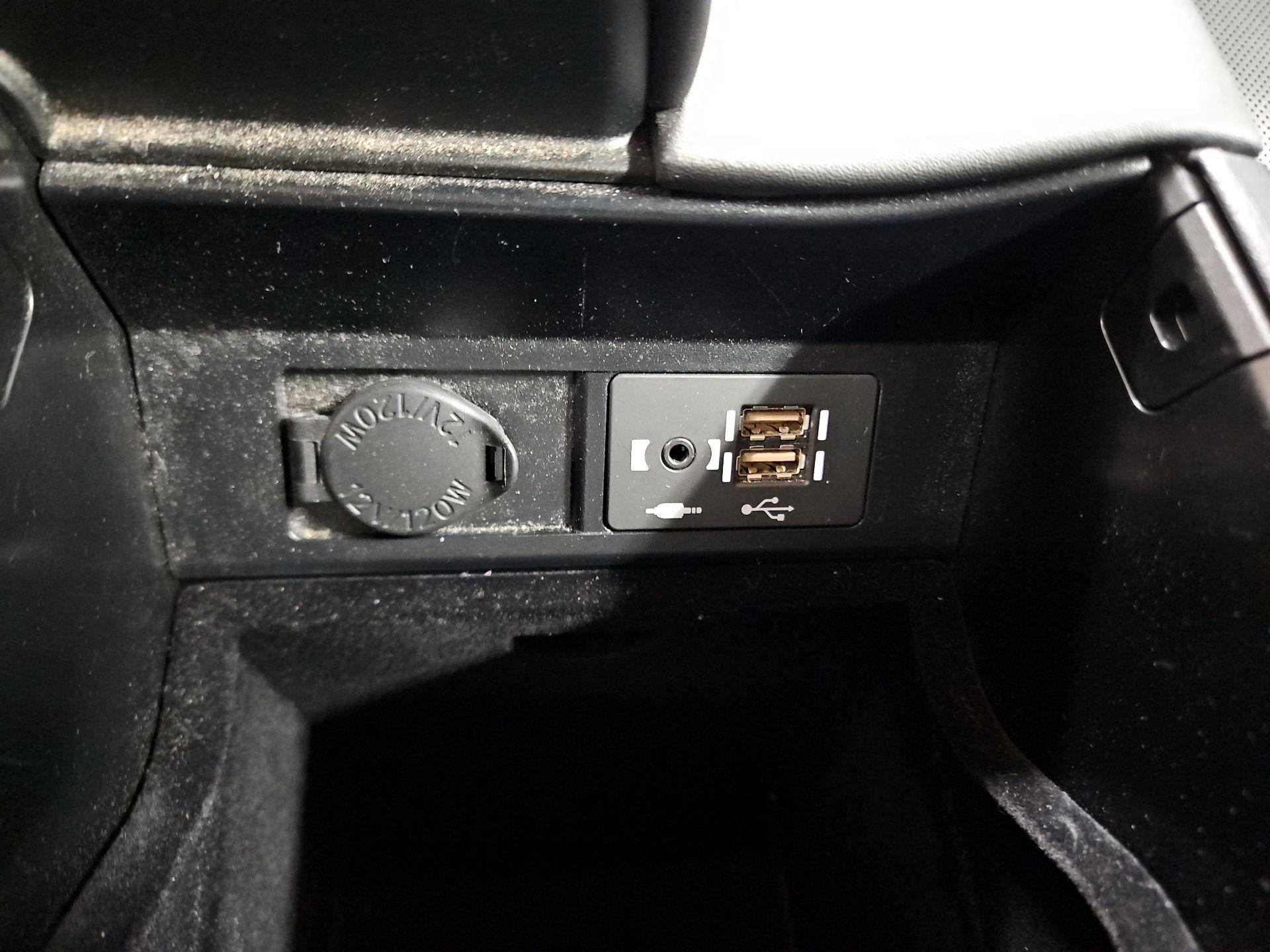 Thumbnail: 2021 Lexus RX - 19