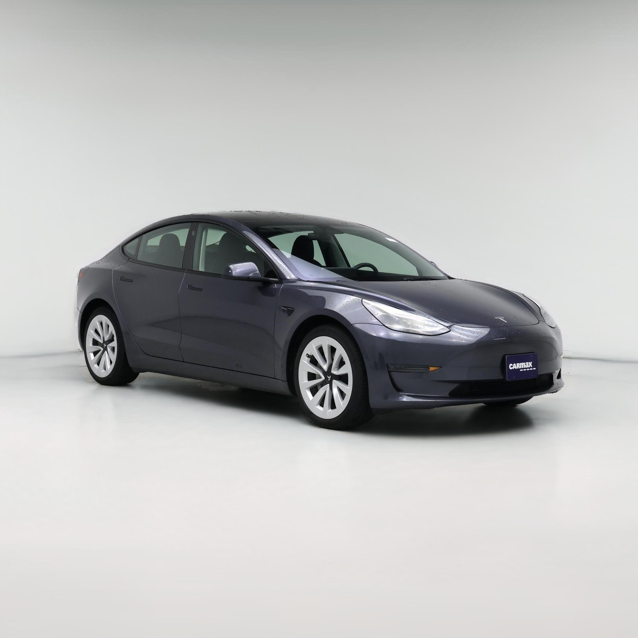 Thumbnail: 2022 Tesla Model 3 - 1